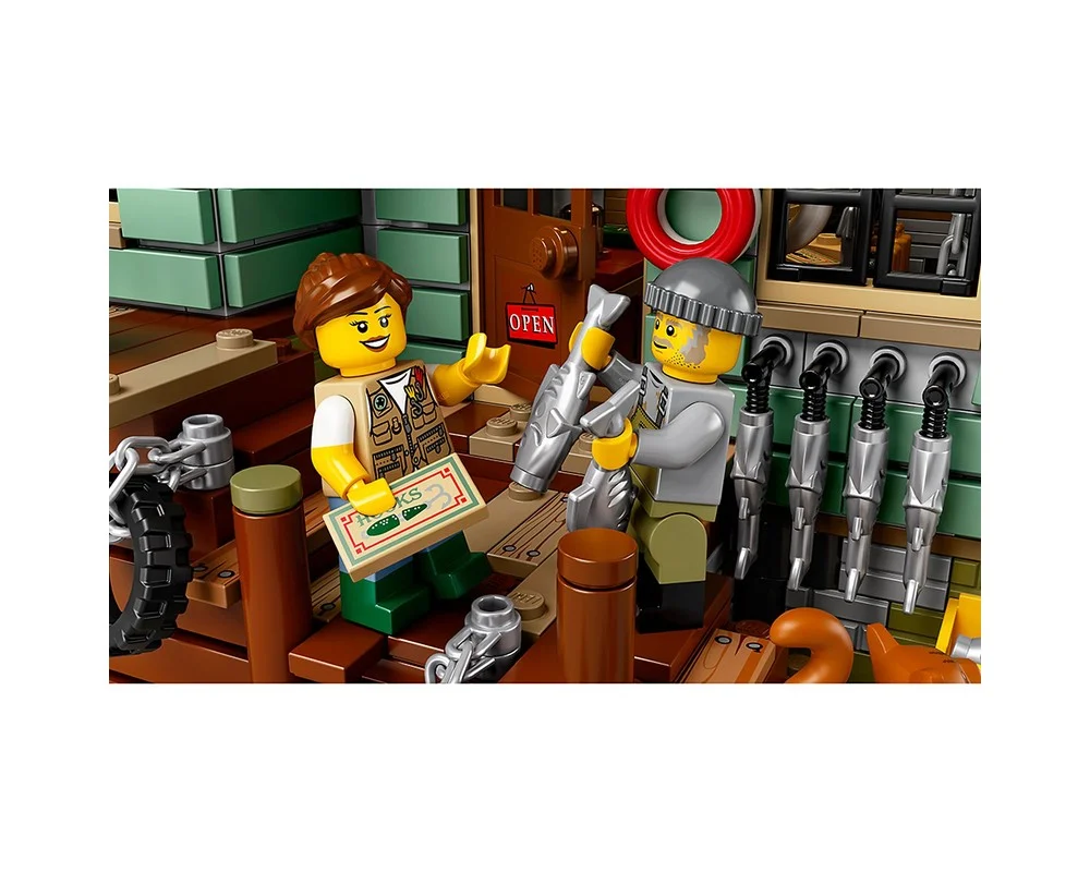Конструктор LEGO Ideas 21310 2033 дет. - фото 7