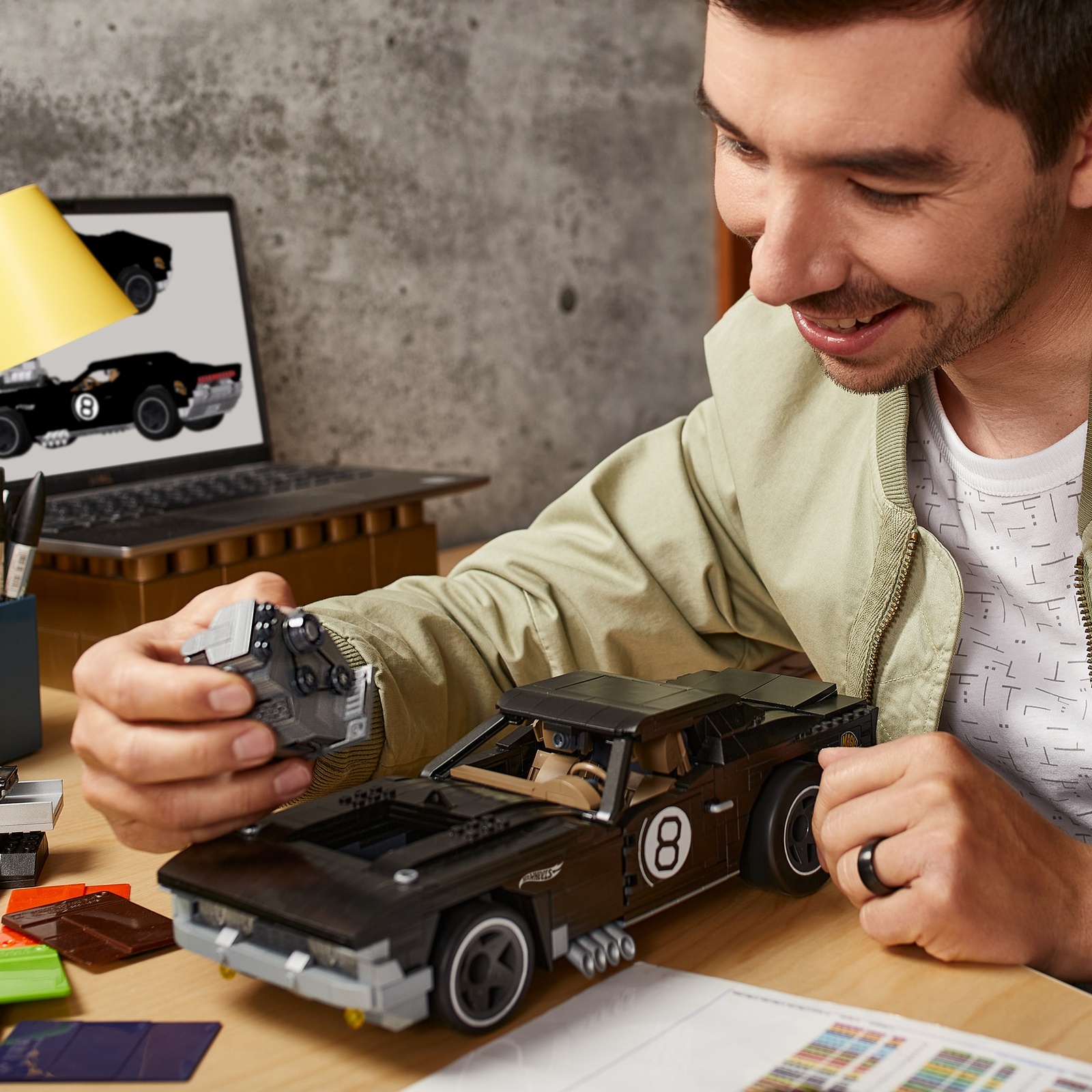 Конструктор Mega Construx Hot Wheels Роджер Доджер - фото 7