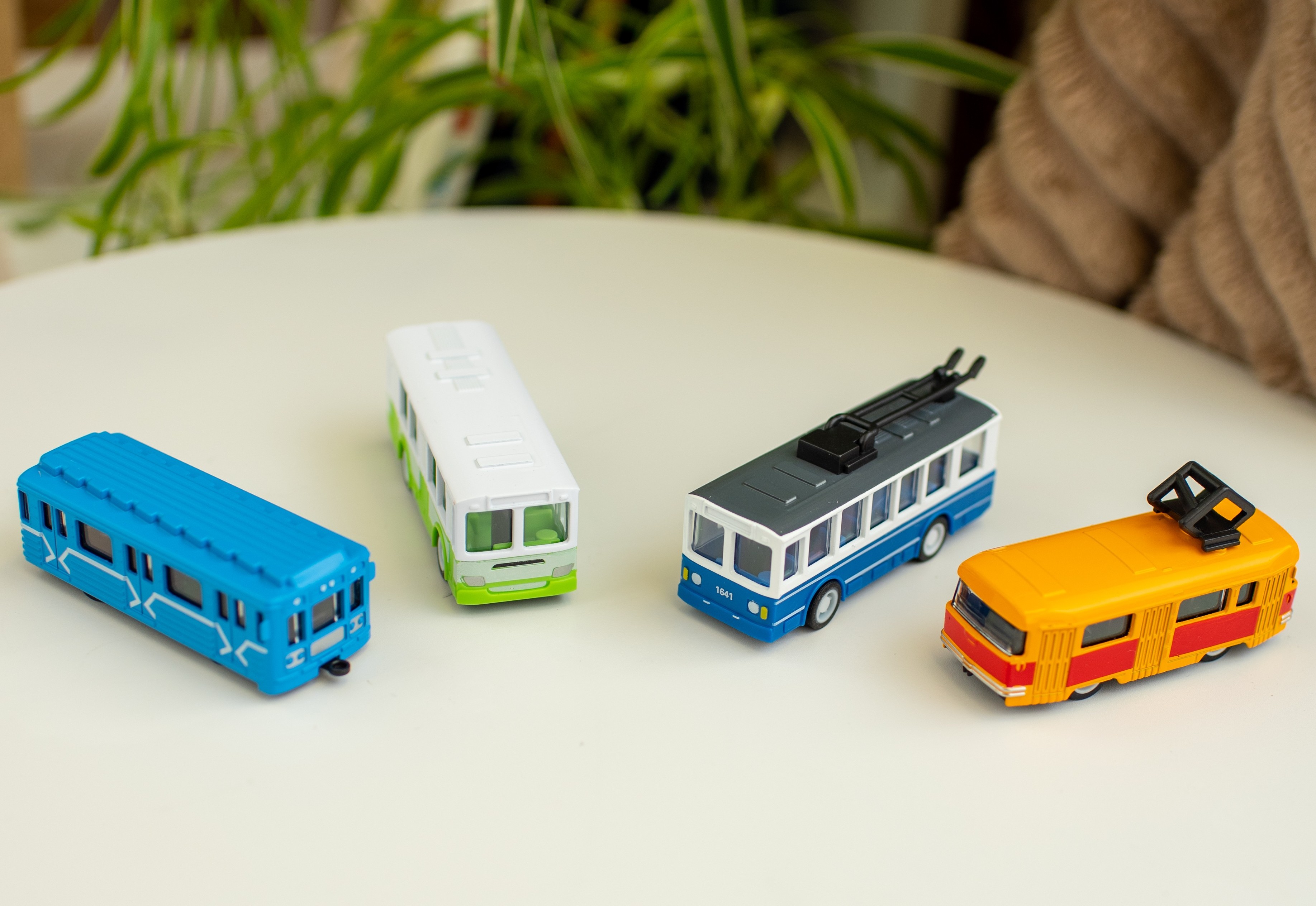 Игровой набор KiddieDrive Городской транспорт 4 шт 750715_н - фото 4