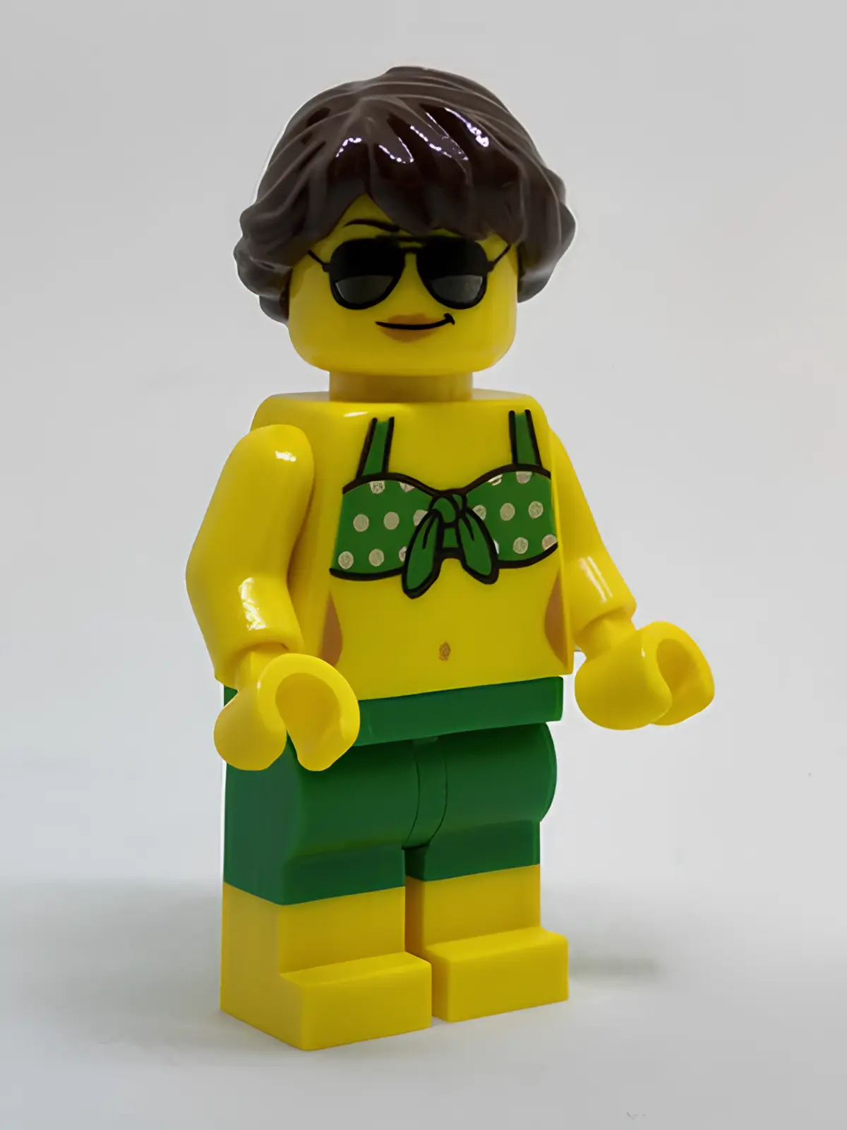 Фигурка LEGO Beachgoer Green - фото 1