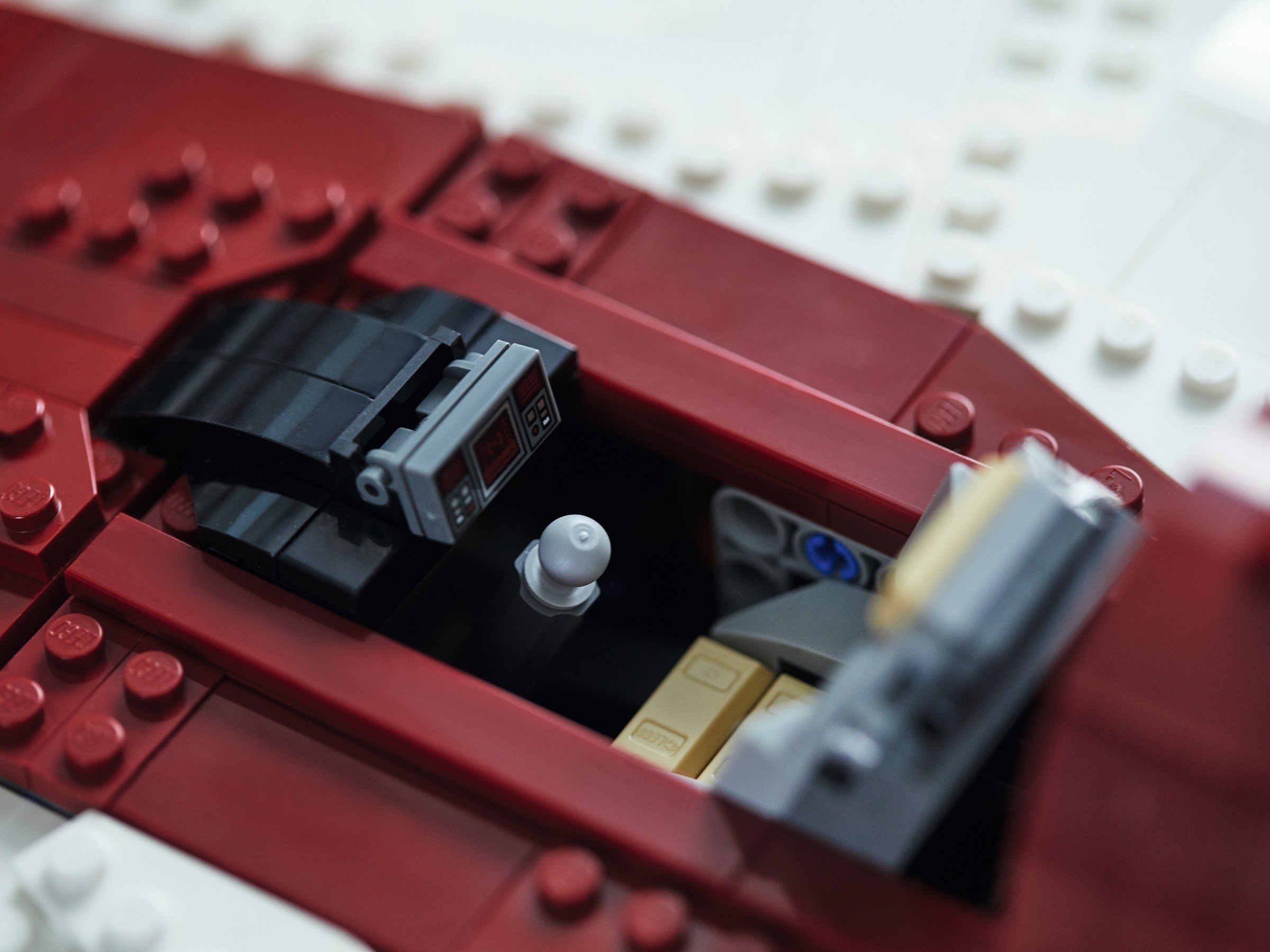 Конструктор LEGO Star Wars 75275 1672 дет. - фото 20