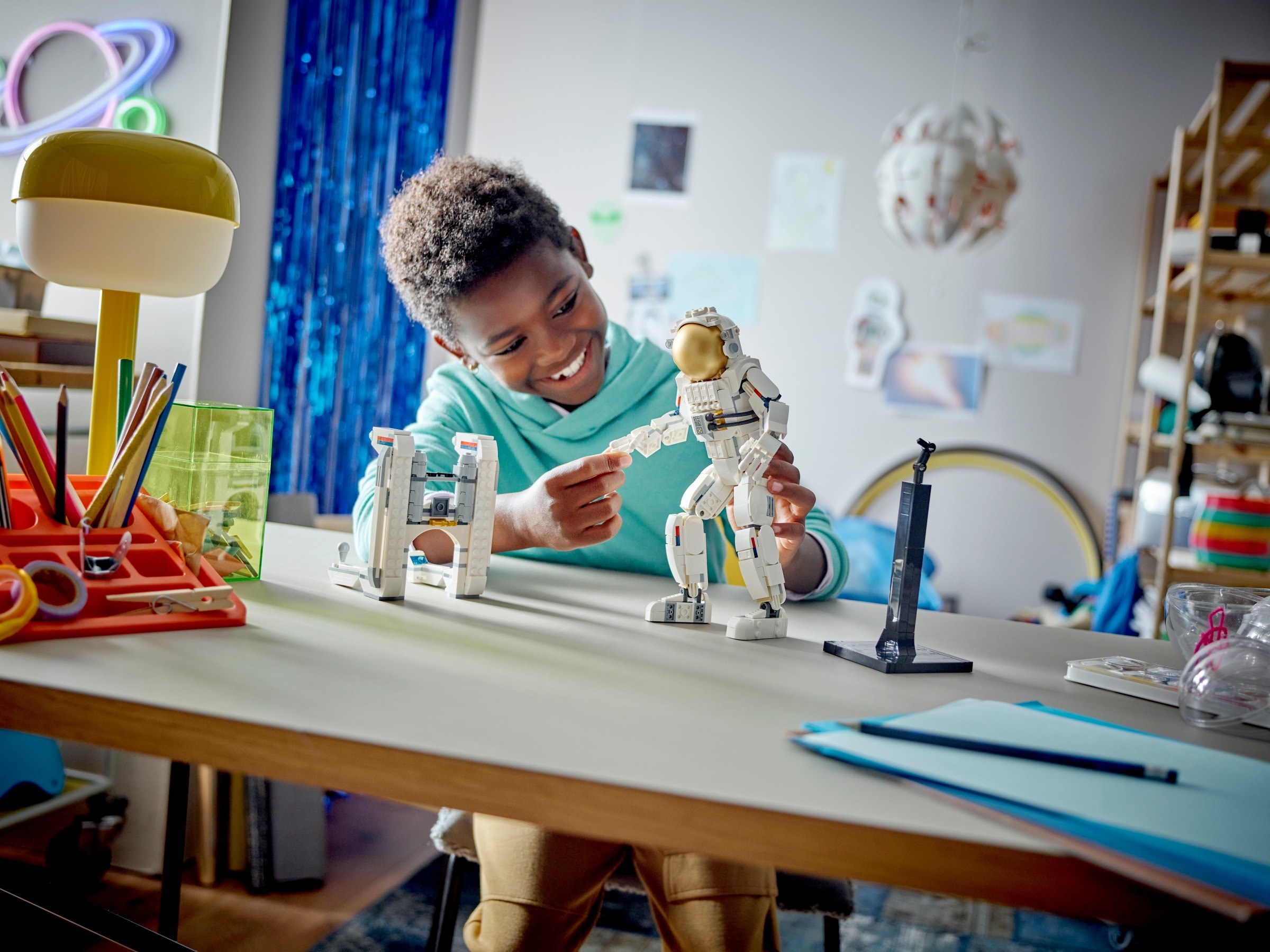 Конструктор LEGO Creator 31152 647 дет. - фото 9