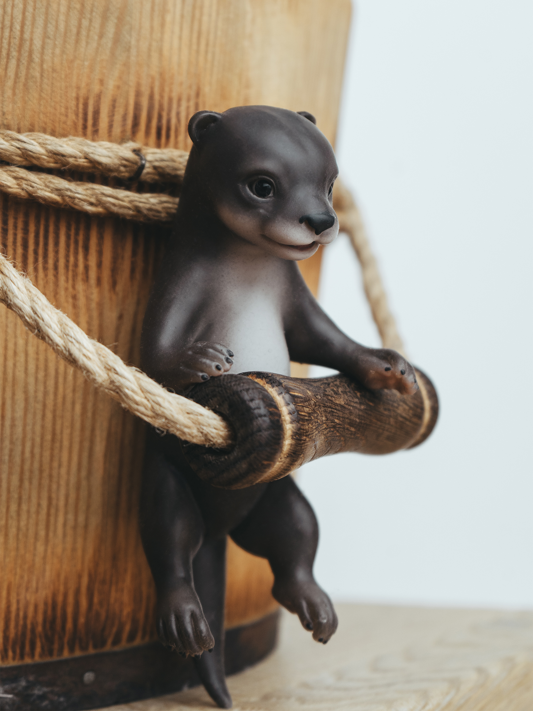 Кукла мини Magic Manufactory "Magic Pets", выдра высота 15 см 4631175965922 - фото 9