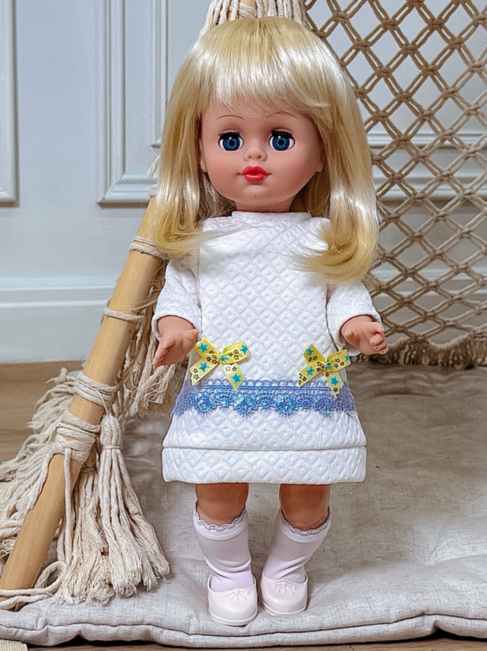 Кукла классическая СТРАНА КУКОЛ говорящая большая Карина высота 40 см 18-C-05 - фото 11