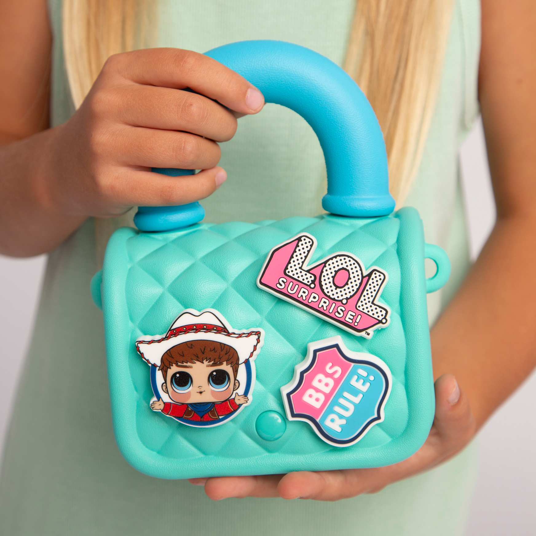 Сумка L.O.L. Surprise! бирюзовая на кнопке+джиббитсы - фото 9