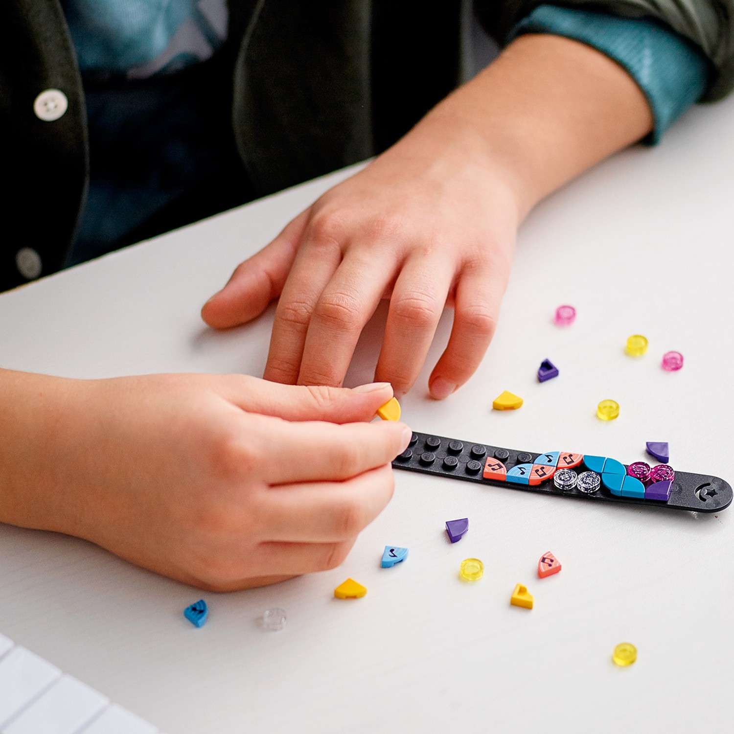 Конструктор LEGO DOTS Браслет Музыка - фото 10