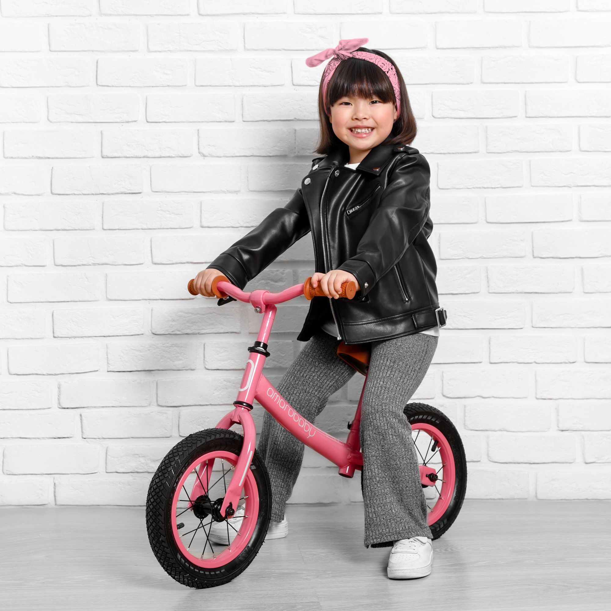 Двухколесный беговел Amarobaby 12 дюймов - фото 8