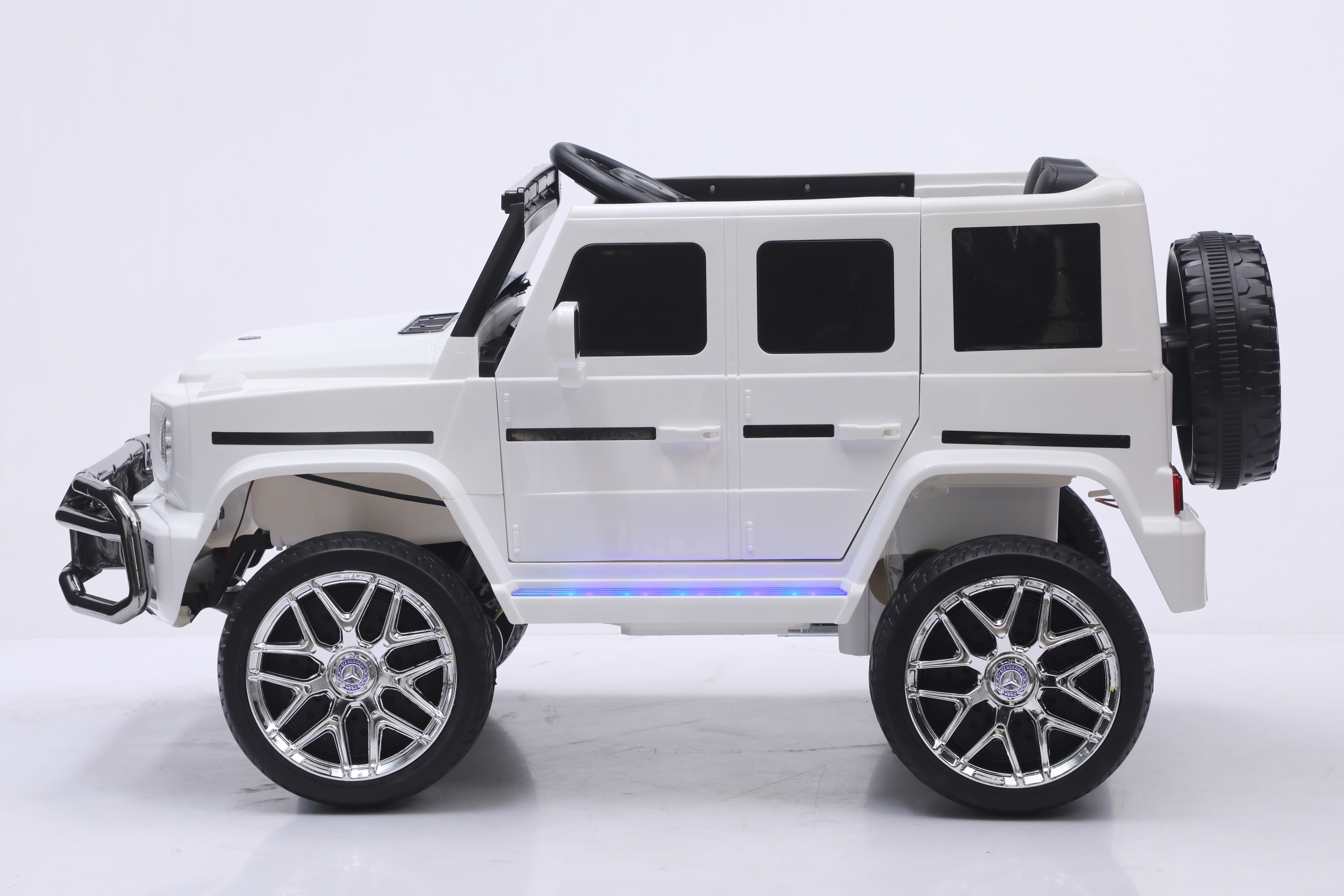 Электромобиль TOYLAND Mercedes Benz G63 AMG ПОЛНЫЙ ПРИВОД С пультом ДУ - фото 5