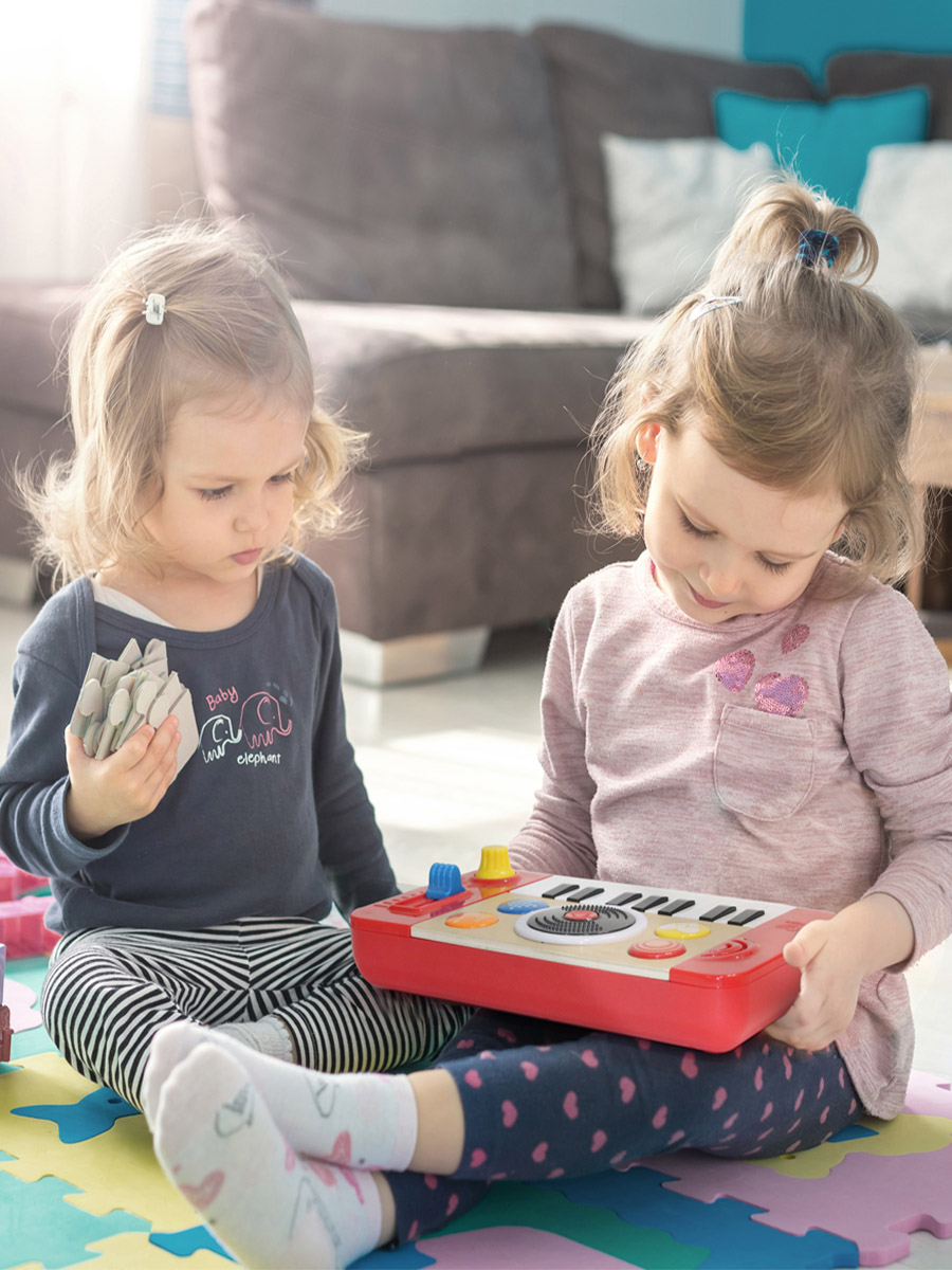 Игрушка музыкальная Hape синтезатор - фото 8