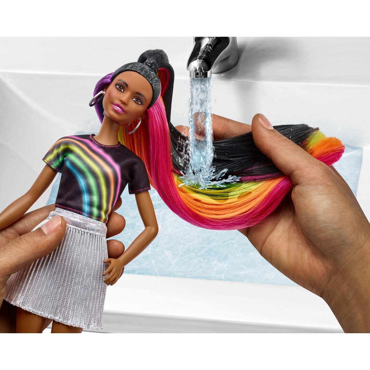 Кукла модельная Barbie FXN97 - фото 14