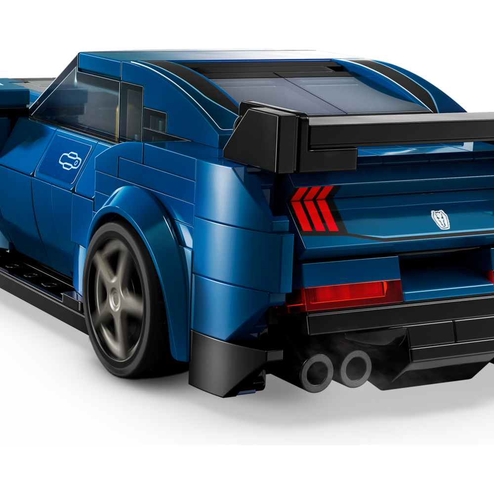 Конструктор LEGO Speed Champions 328 дет. - фото 4