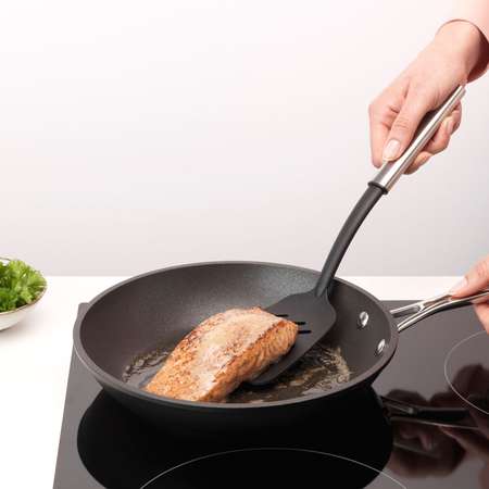 Лопатка Brabantia с прорезями большая Profile New