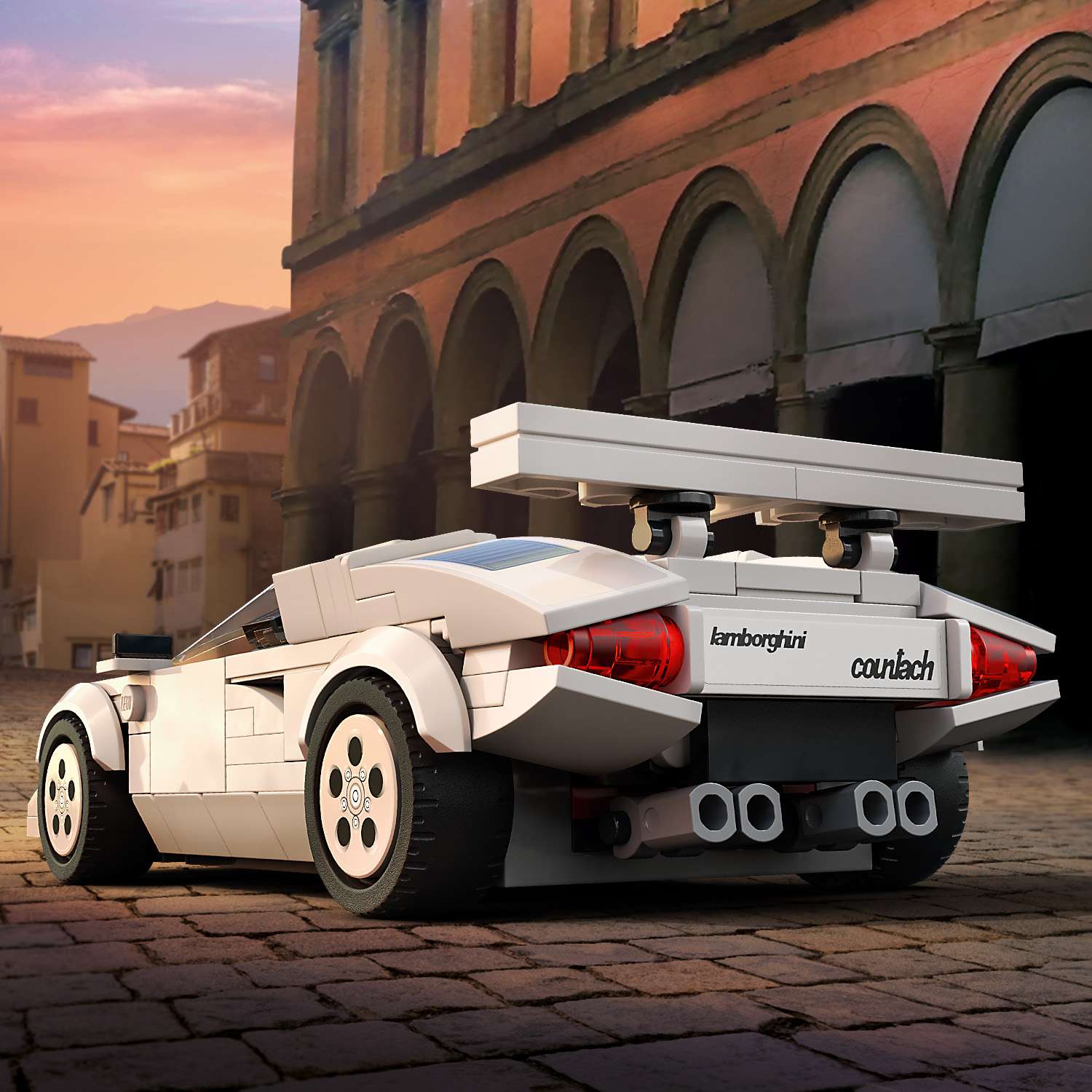 Конструктор LEGO Speed Champions Lamborghini Countach блочный - фото 6
