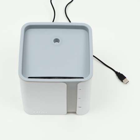 Фонтанчик для животных Sima-Land «Carno» 2 л от USB
