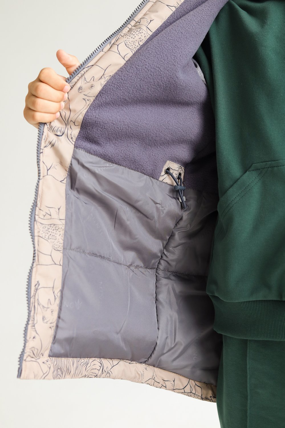 Парка MINIDINO В-К-034/ДПарка детская еврозима принт Сафари темно-бежевый - фото 8