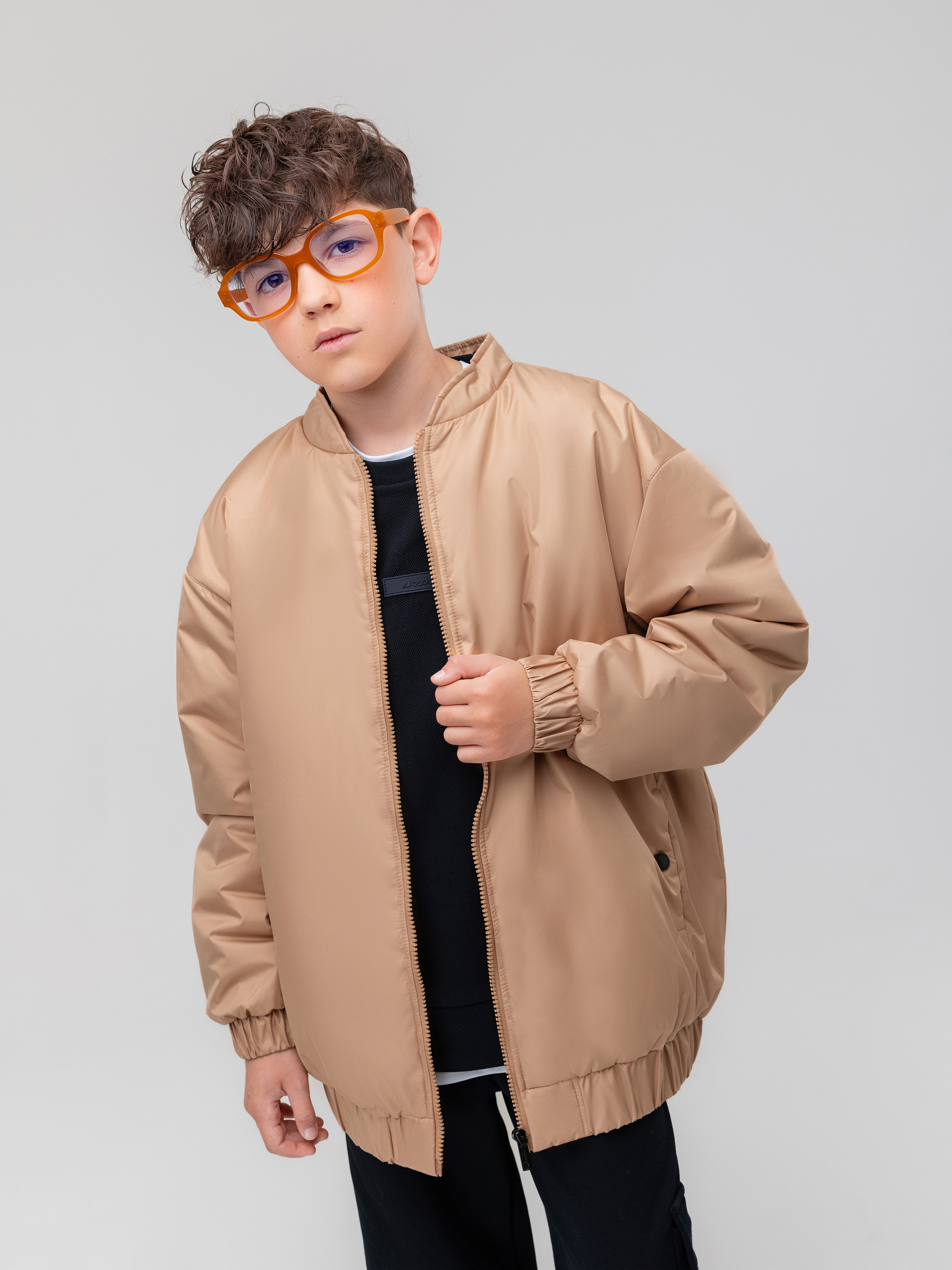 Изображение товара Подростковый демисезонный бомбер Bodo 146 свободного кроя весна/осень