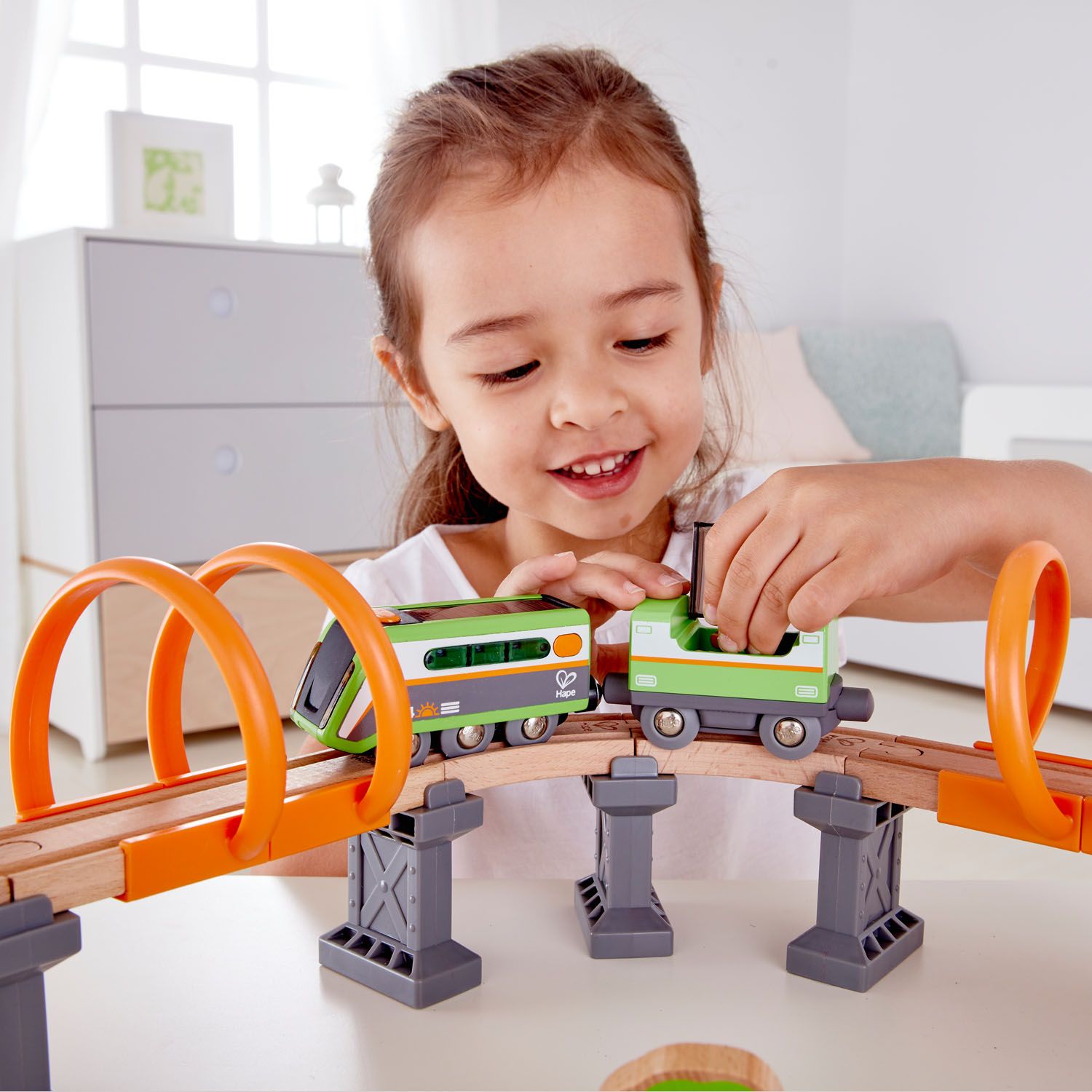 Набор железнодорожный Hape E3762_HP - фото 4