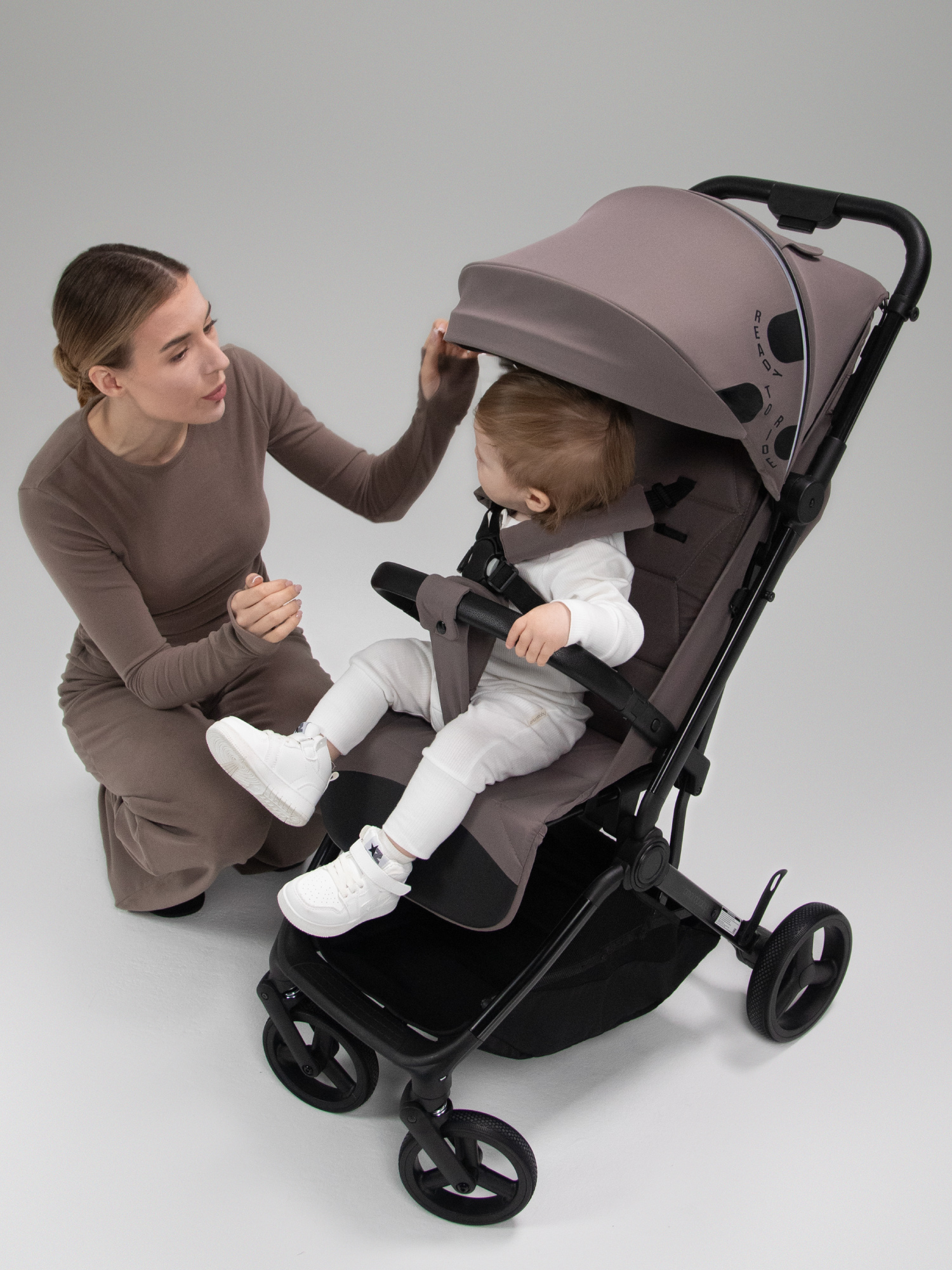 Коляска прогулочная Amarobaby Ride бежевый - фото 23