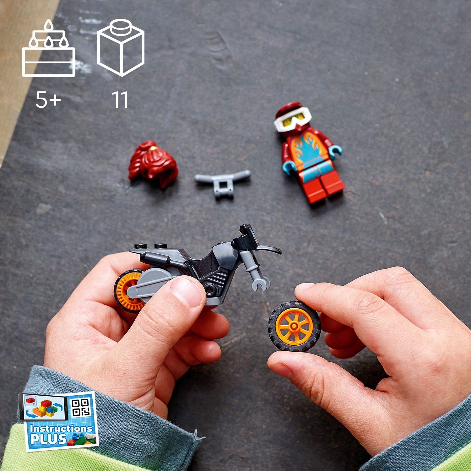 Конструктор LEGO City Огненный трюковый мотоцикл 11 дет. - фото 4