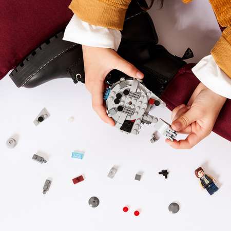 Конструктор LEGO Star Wars Микрофайтеры Сокол тысячелетия блочный