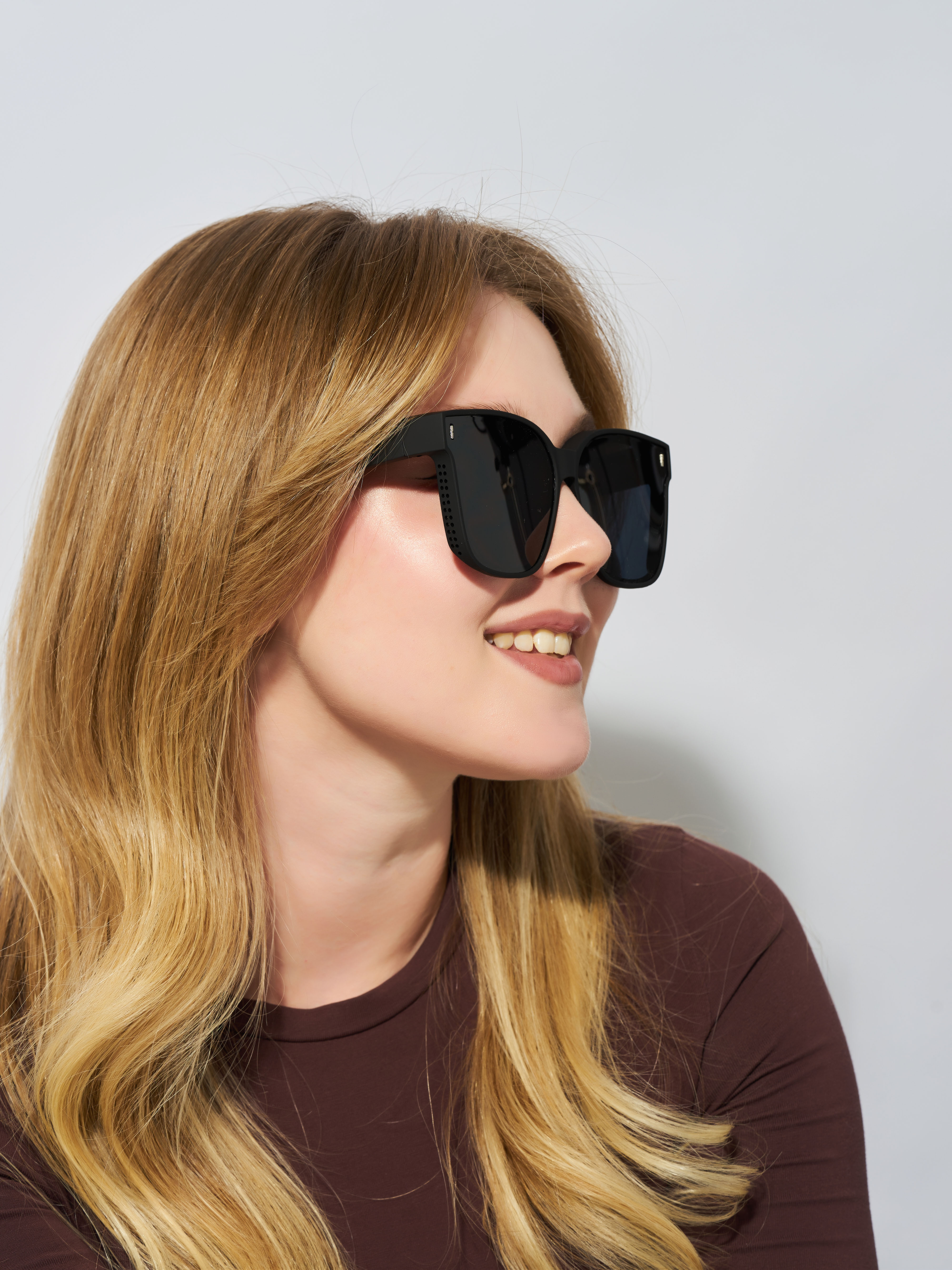 Солнцезащитные очки SUNNY GLASS O00023 - фото 2