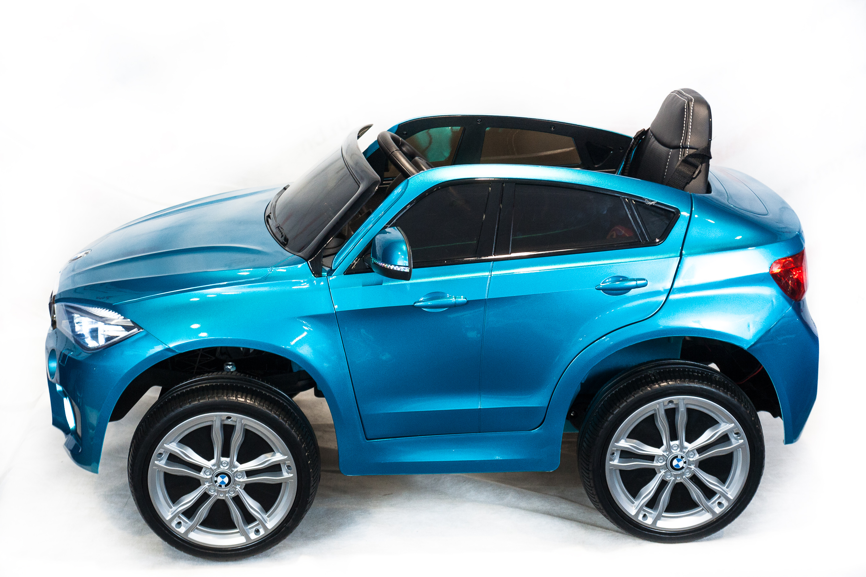 Автомобиль TOYLAND BMW X6M mini - фото 5