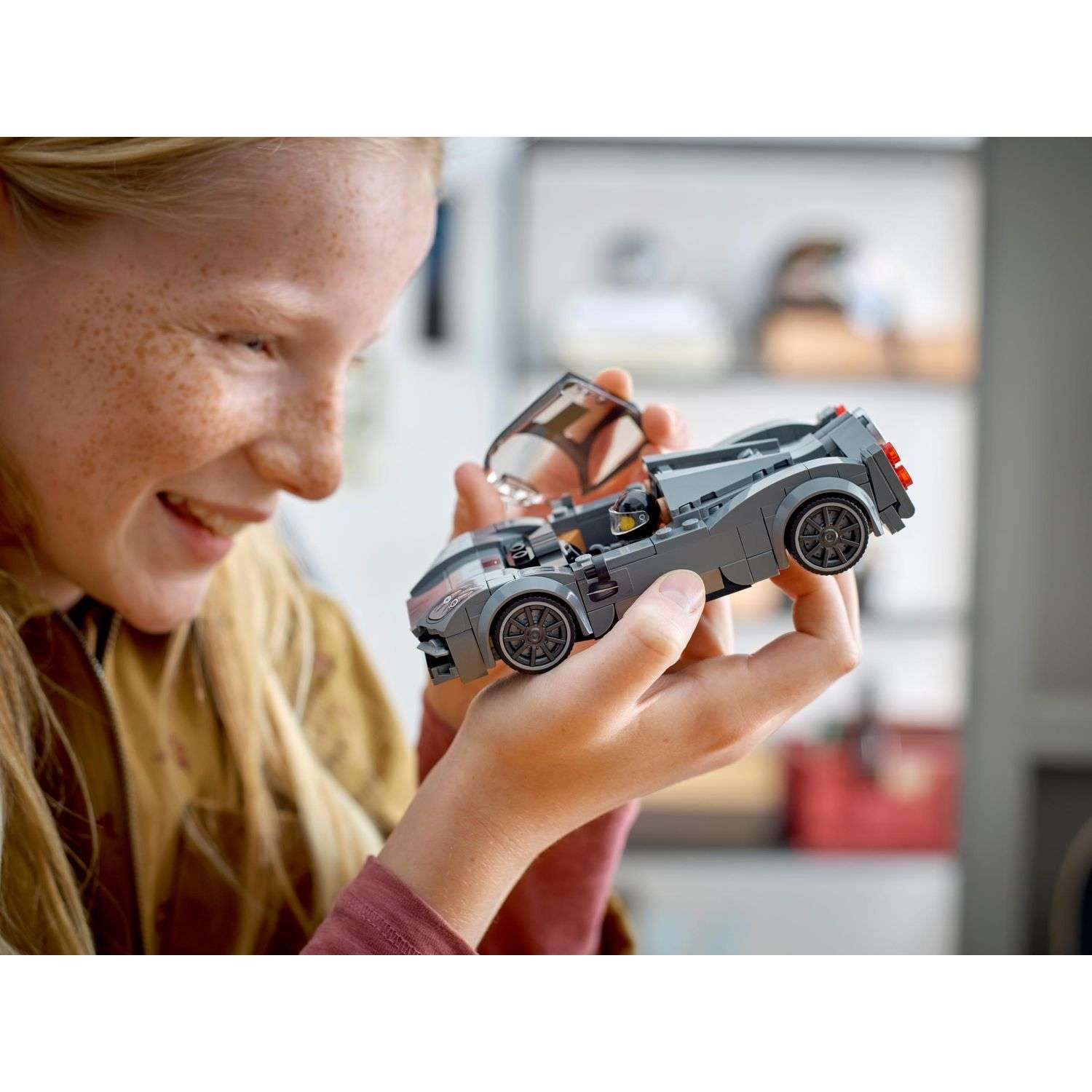 Конструктор LEGO Speed Champions Pagani Utopia 249 дет. - фото 7
