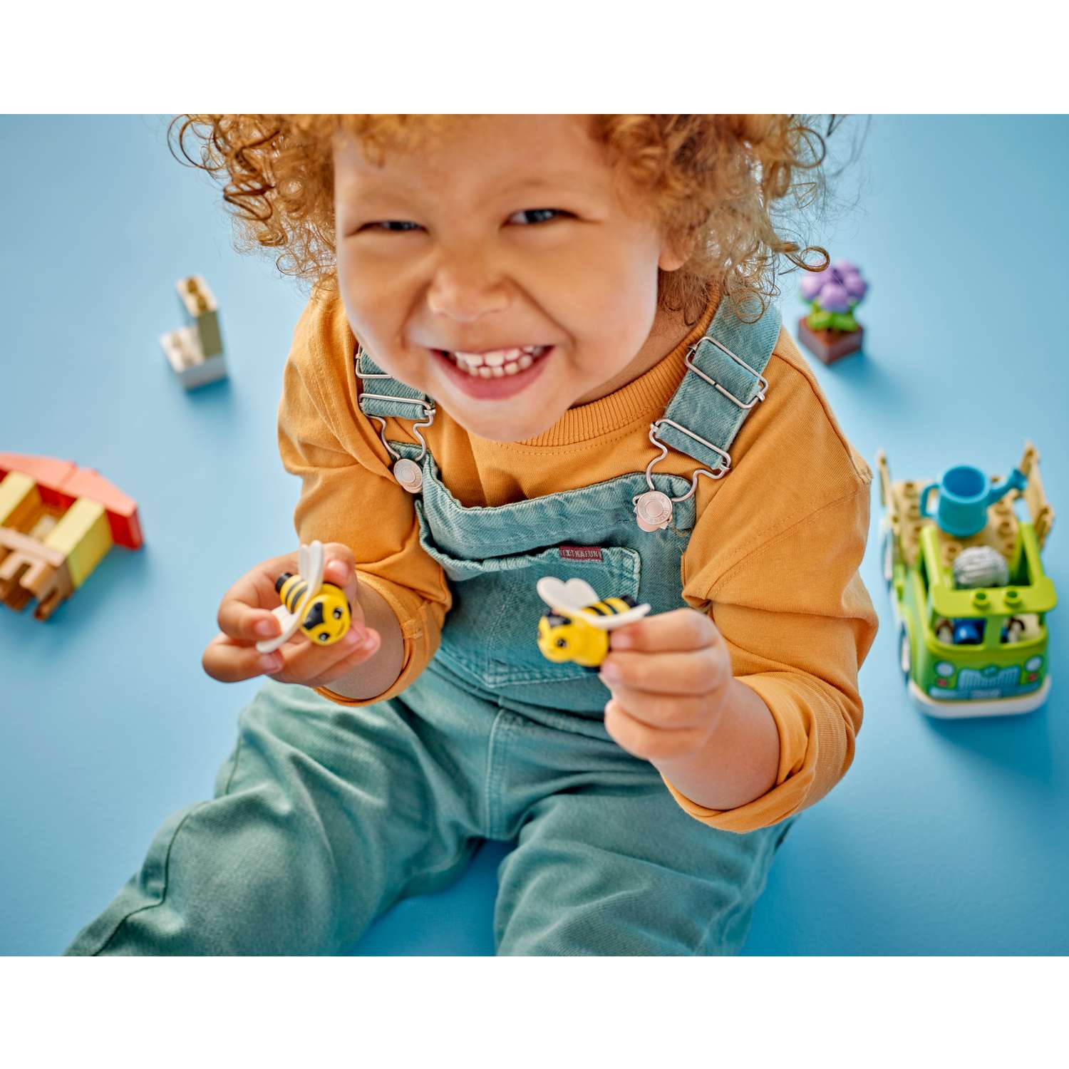 Конструктор LEGO DUPLO Уход за пчелами и ульями 22 дет. - фото 9