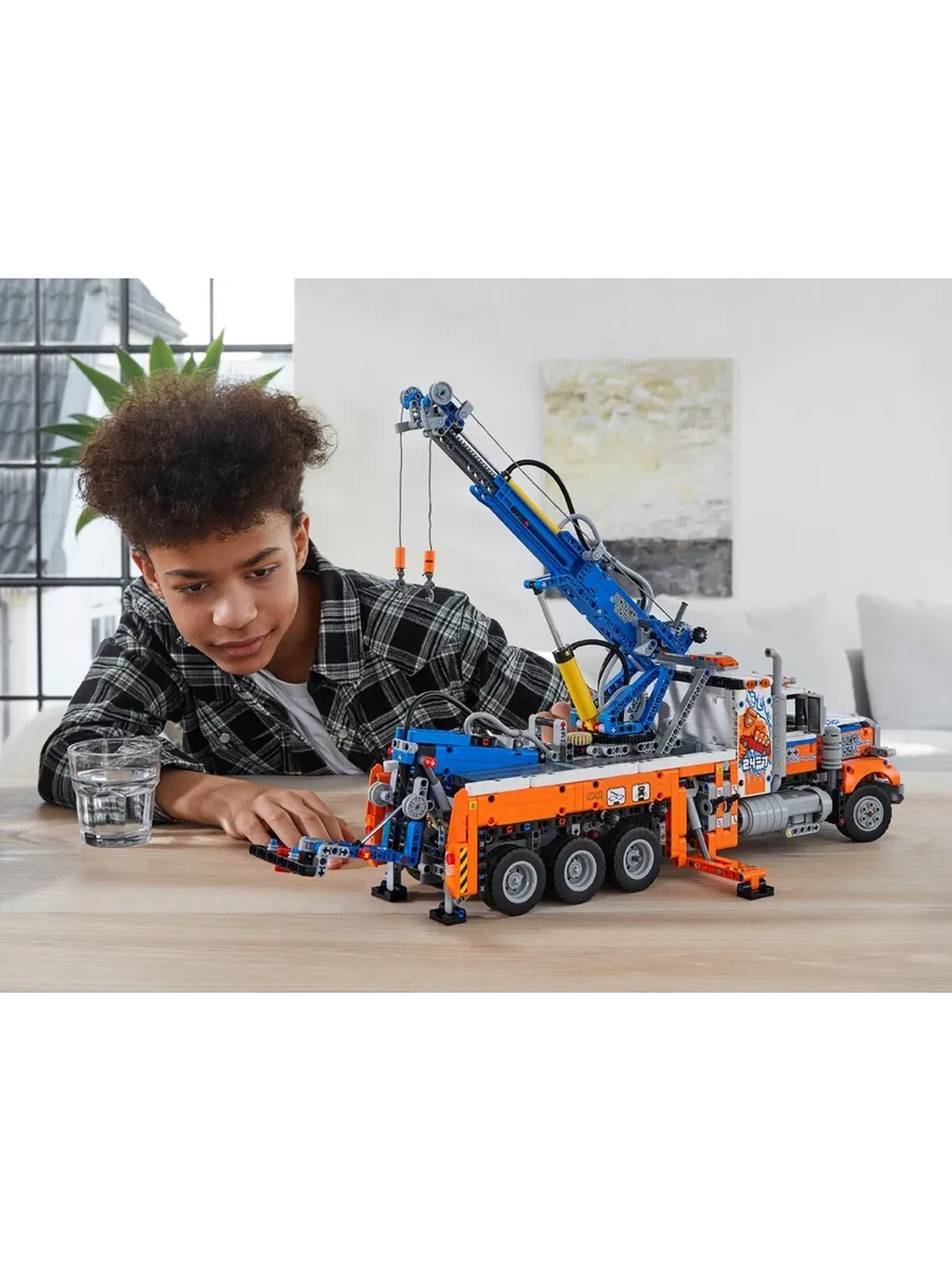 Конструктор LEGO Technic Грузовой эвакуатор 2017 дет. - фото 14
