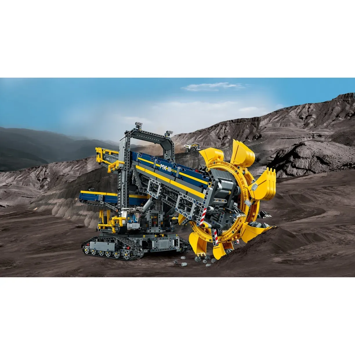 Конструктор LEGO Technic 42055 3927 дет. - фото 4