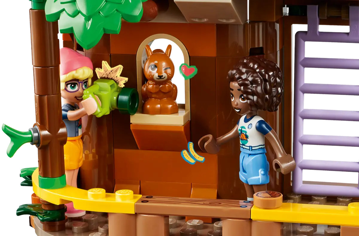 Конструктор LEGO Friends Домик на дереве 1128 дет. - фото 9