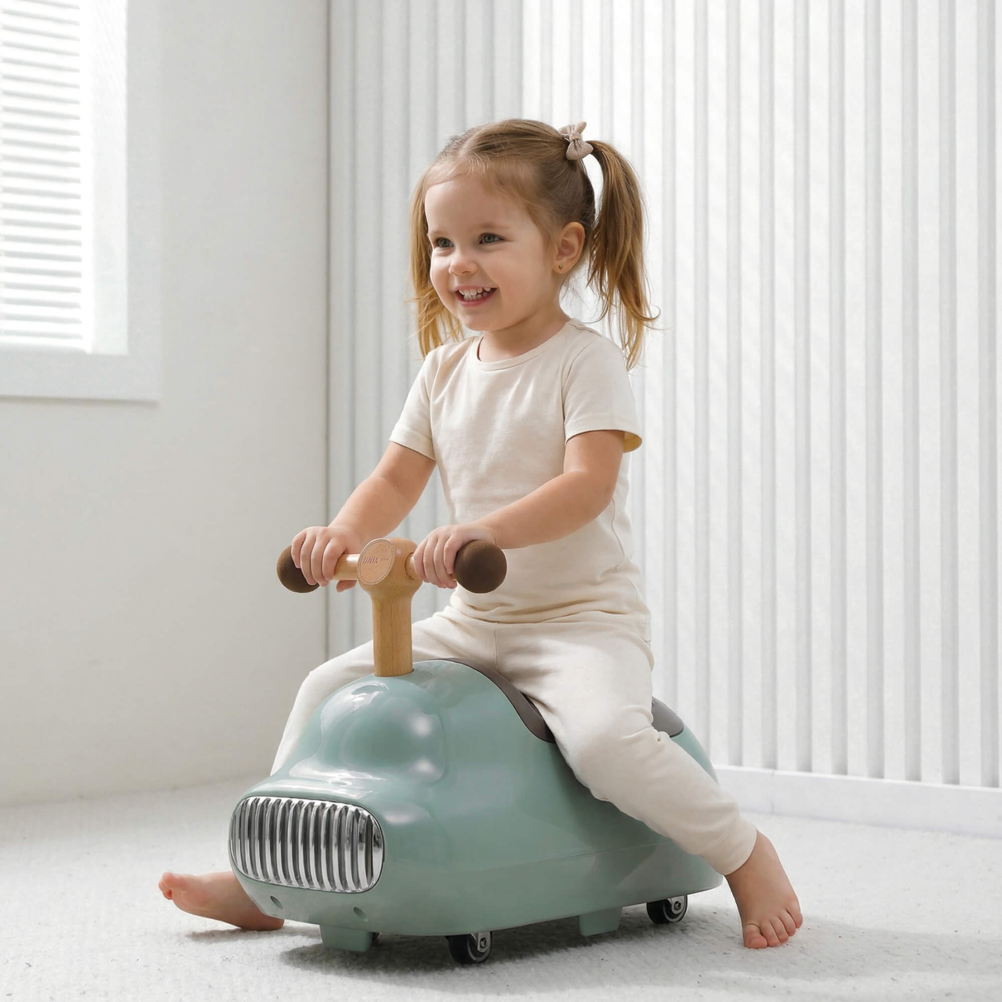 Пушкар UNIX Kids каталка детская бибикар зеленый - фото 10