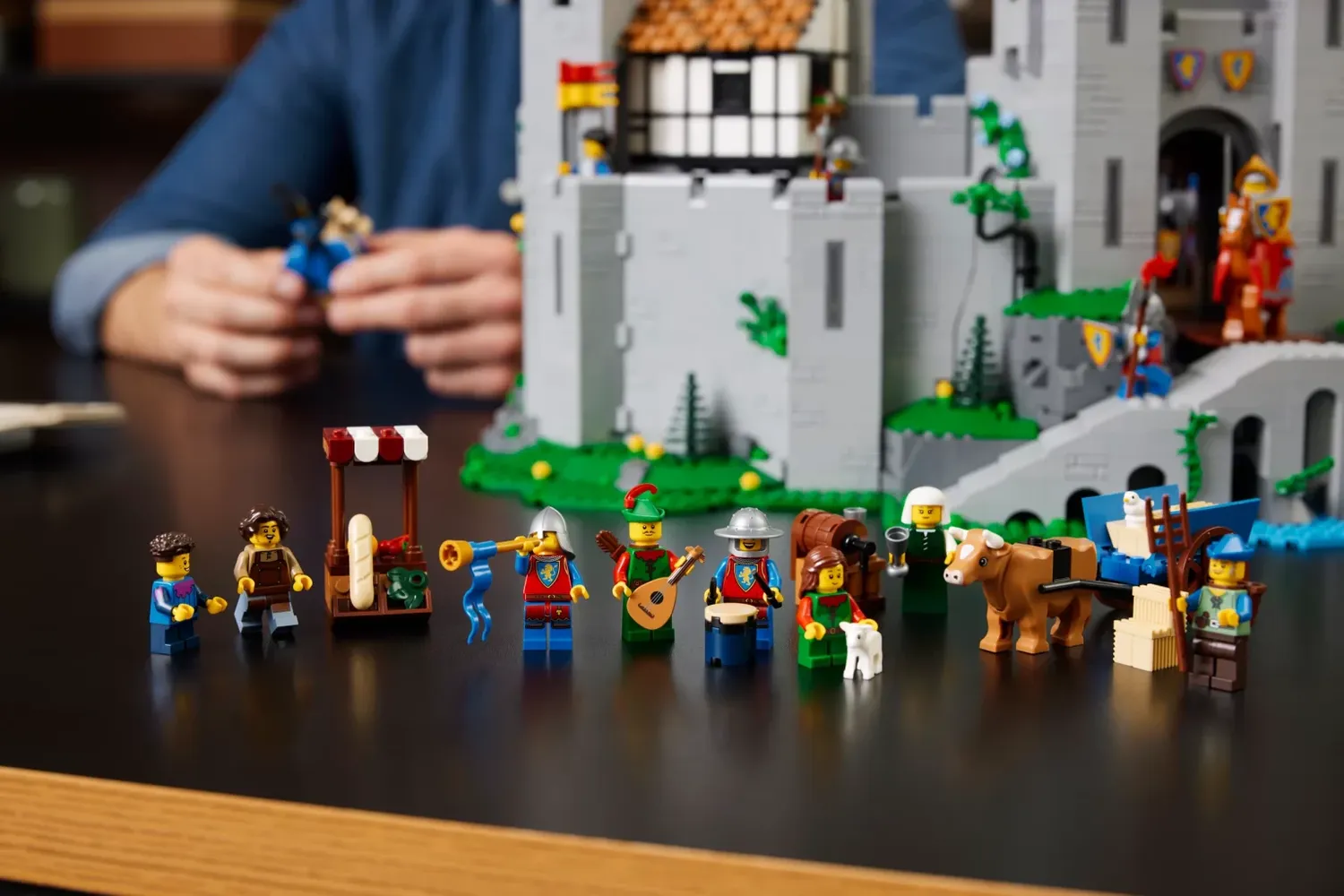 Конструктор LEGO Castle 10305 4514 дет. - фото 9