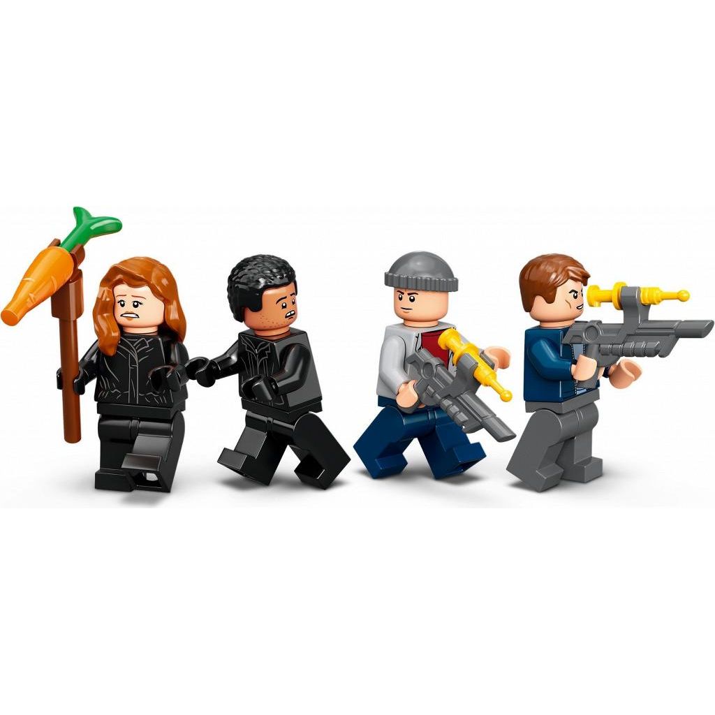 Конструктор LEGO Jurassic World Нападение Трицератопс на пикап блочный - фото 6