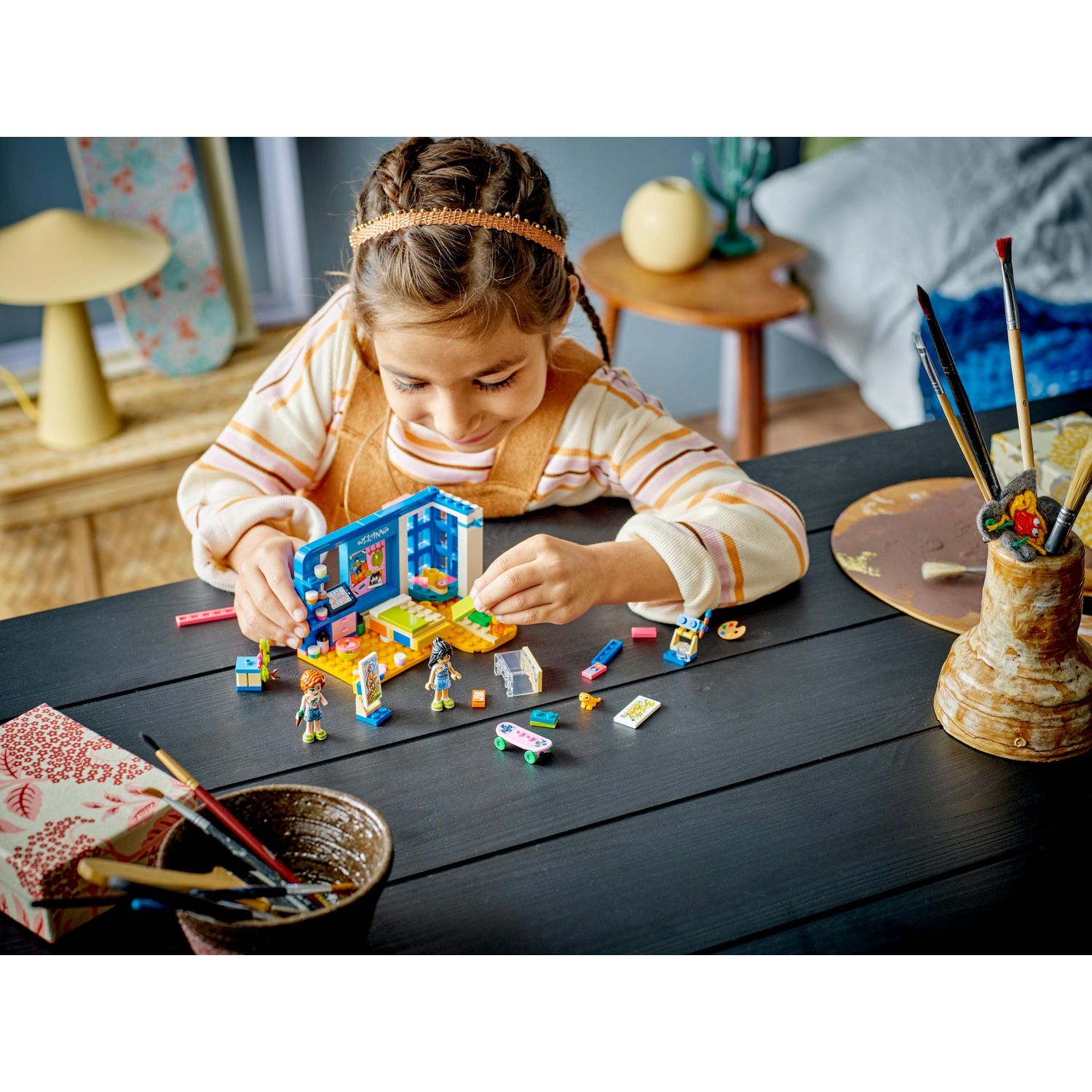 Конструктор LEGO Friends Комната Лиэнн 204 дет. - фото 9