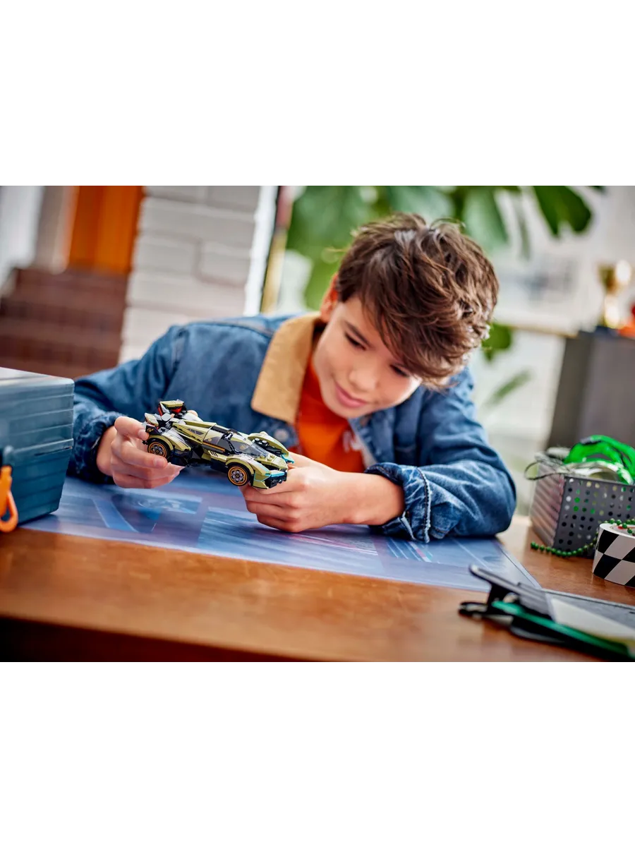 Конструктор LEGO Speed Champions 230 дет. - фото 3