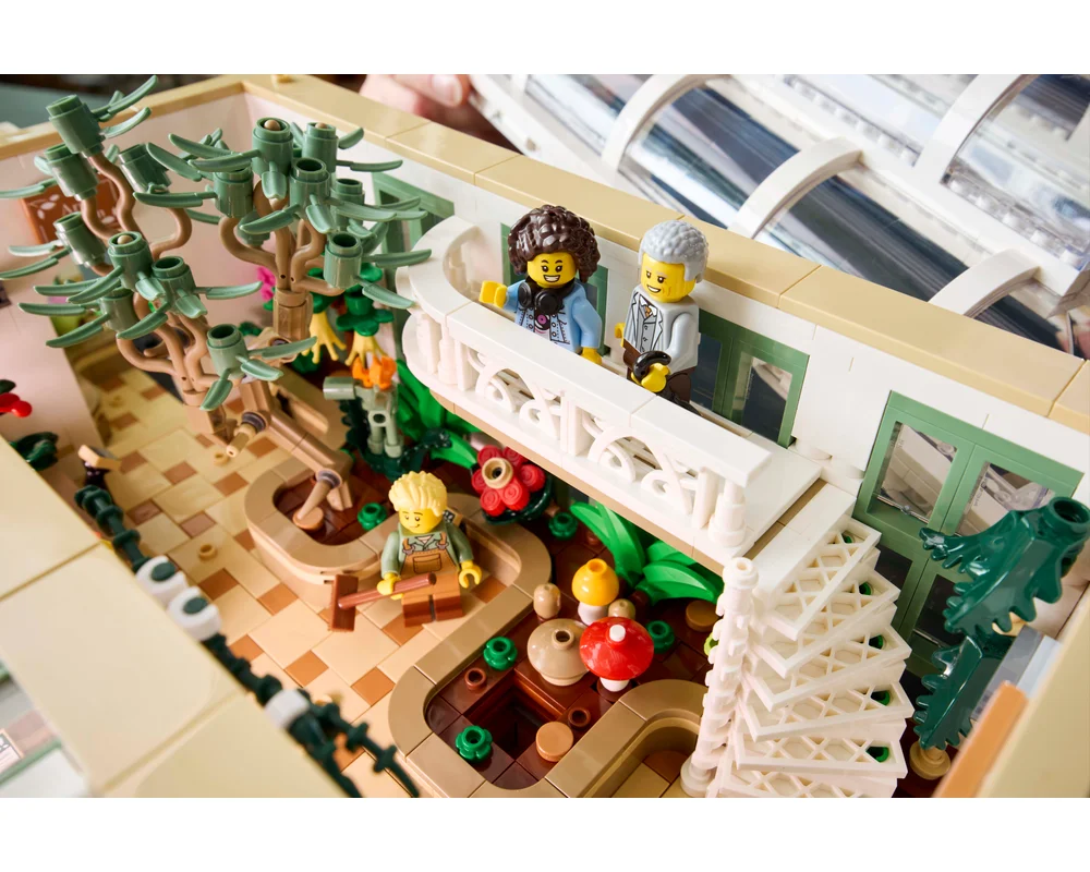 Конструктор LEGO Ideas 21353 3792 дет. - фото 15
