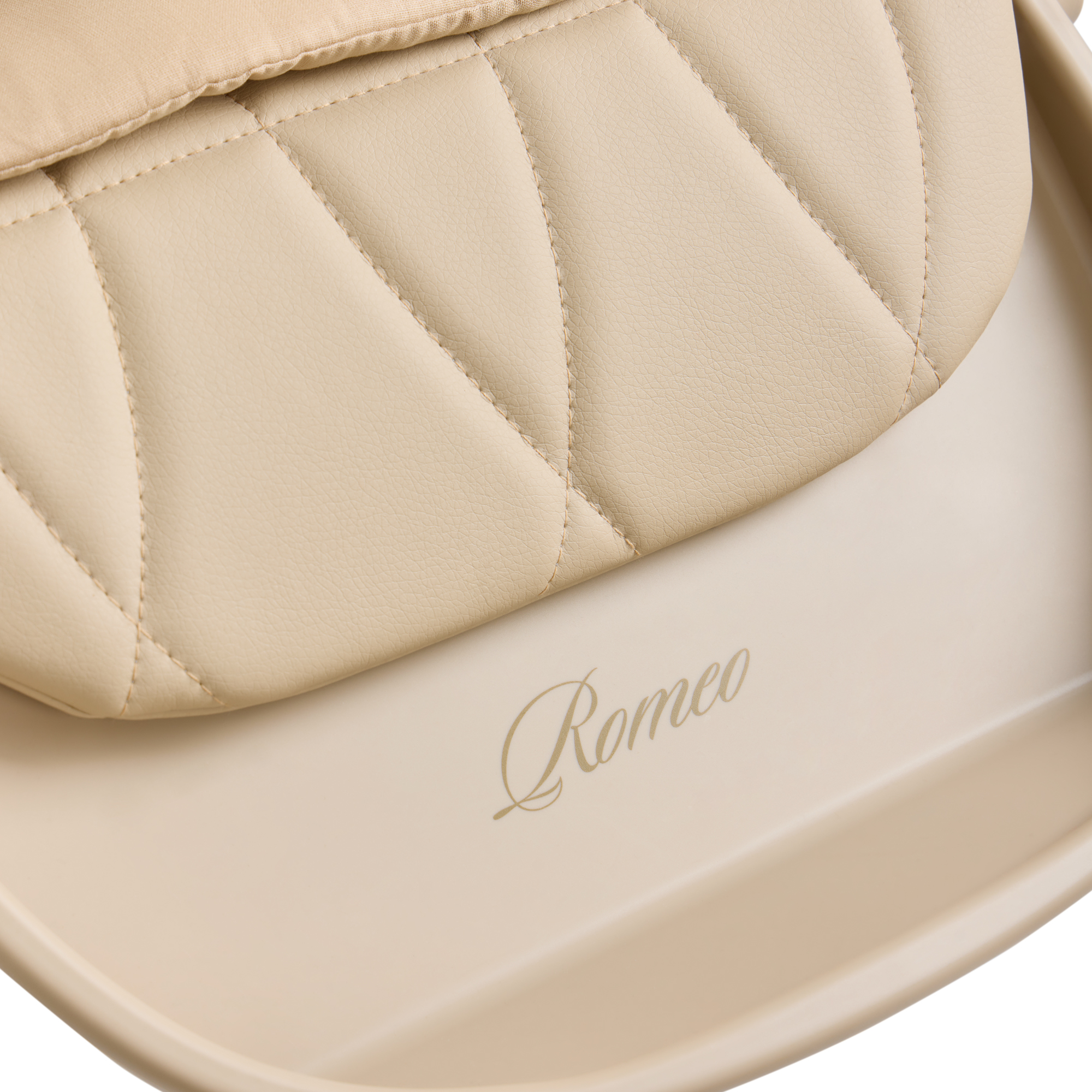 Стульчик для кормления Happy Baby ROMEO бежевый - фото 11