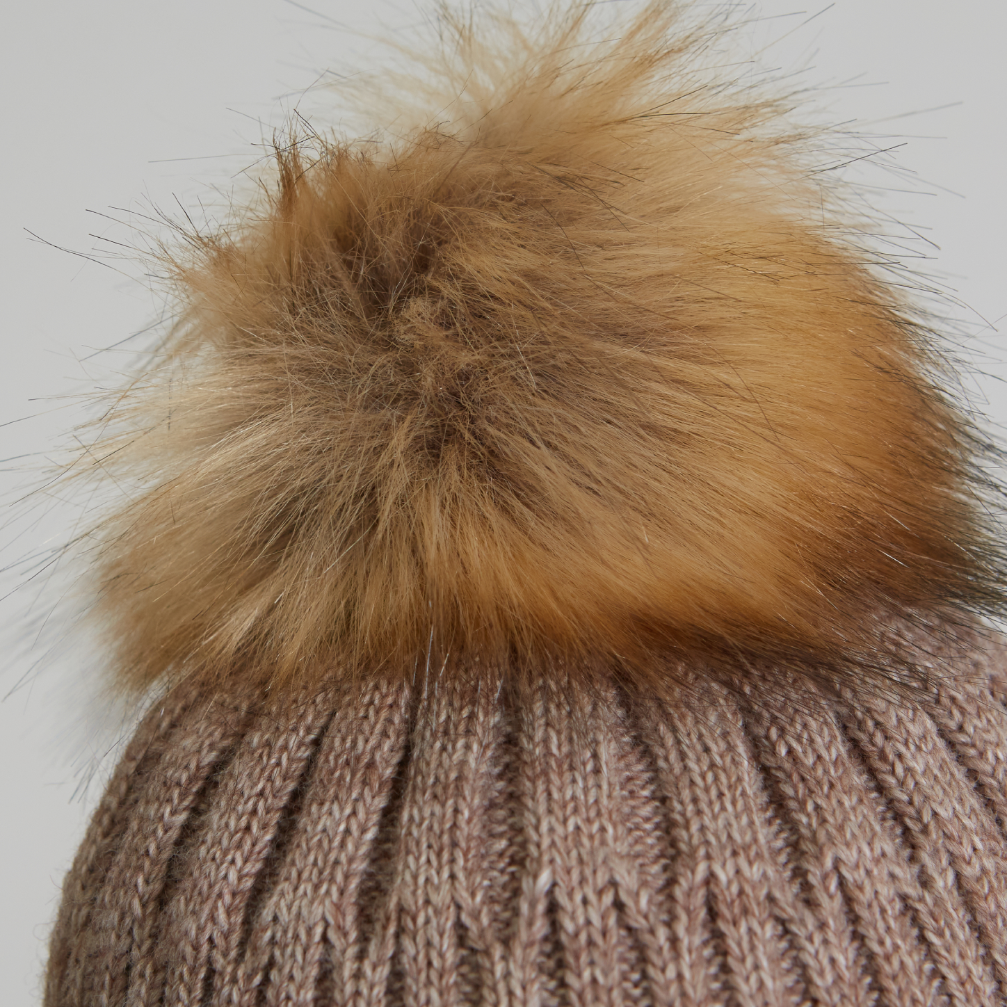 Шапка и снуд KUBRIO KU-H-112-FurPomREB-brown - фото 8