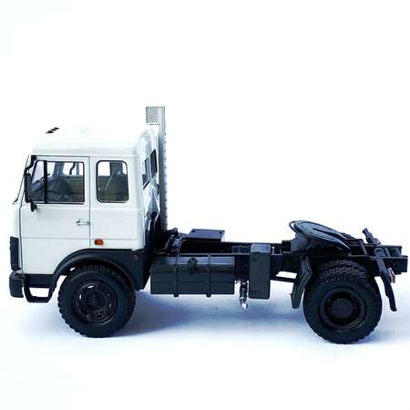 Автомобиль Наш автопром 1:43