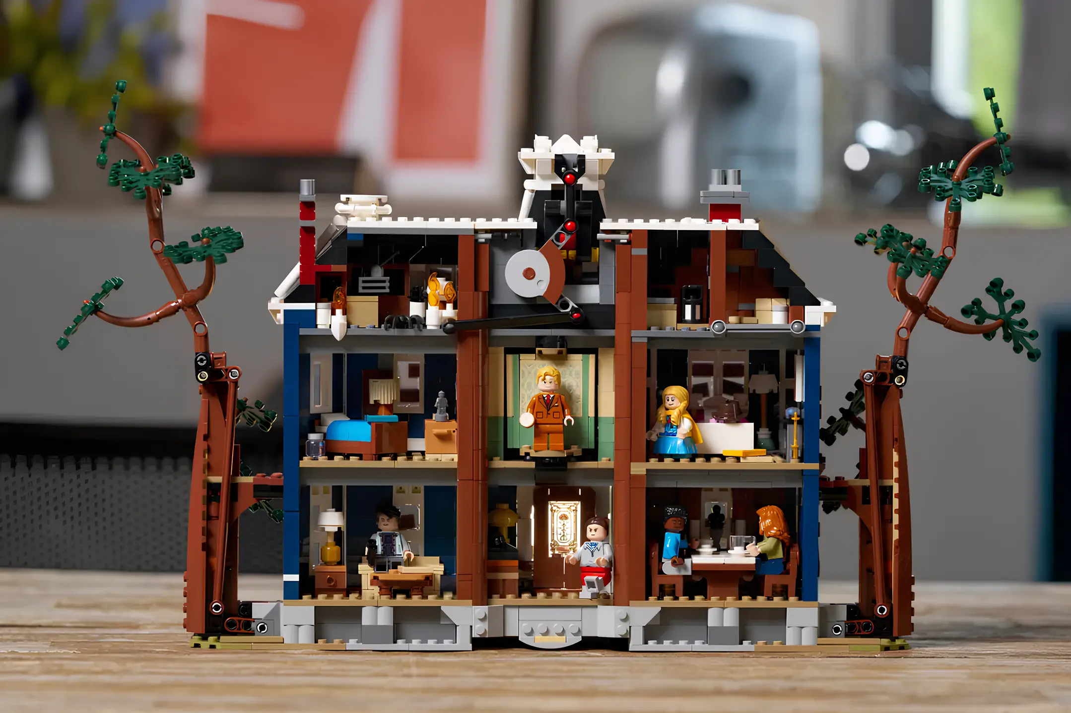Конструктор LEGO Creator Expert 11370 2593 дет. - фото 2