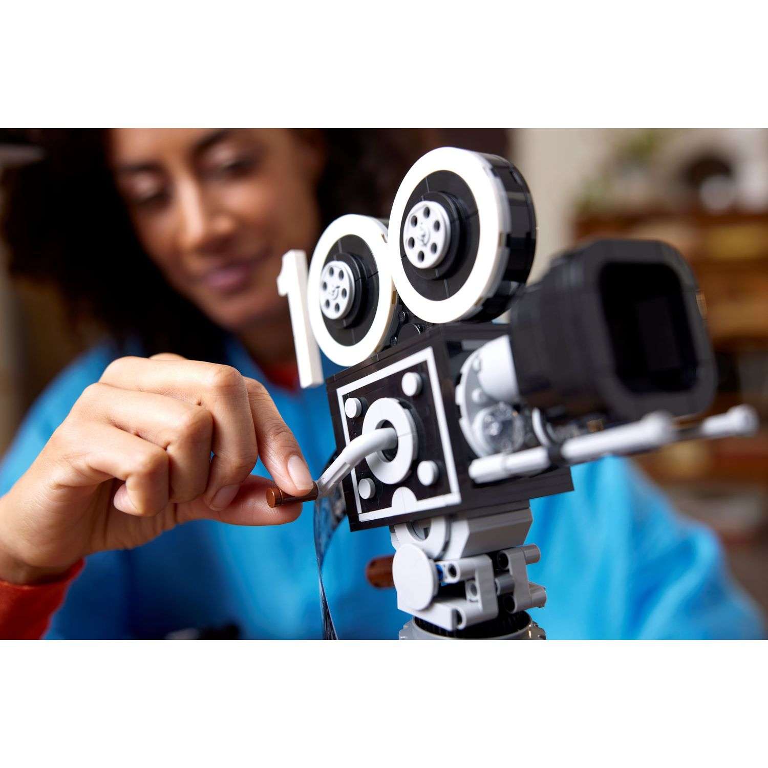 Конструктор LEGO Mickey and Friends Walt Disney Tribute Camera блочный - фото 10