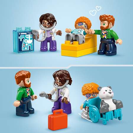 Конструктор LEGO DUPLO Первый визит к доктору блочный