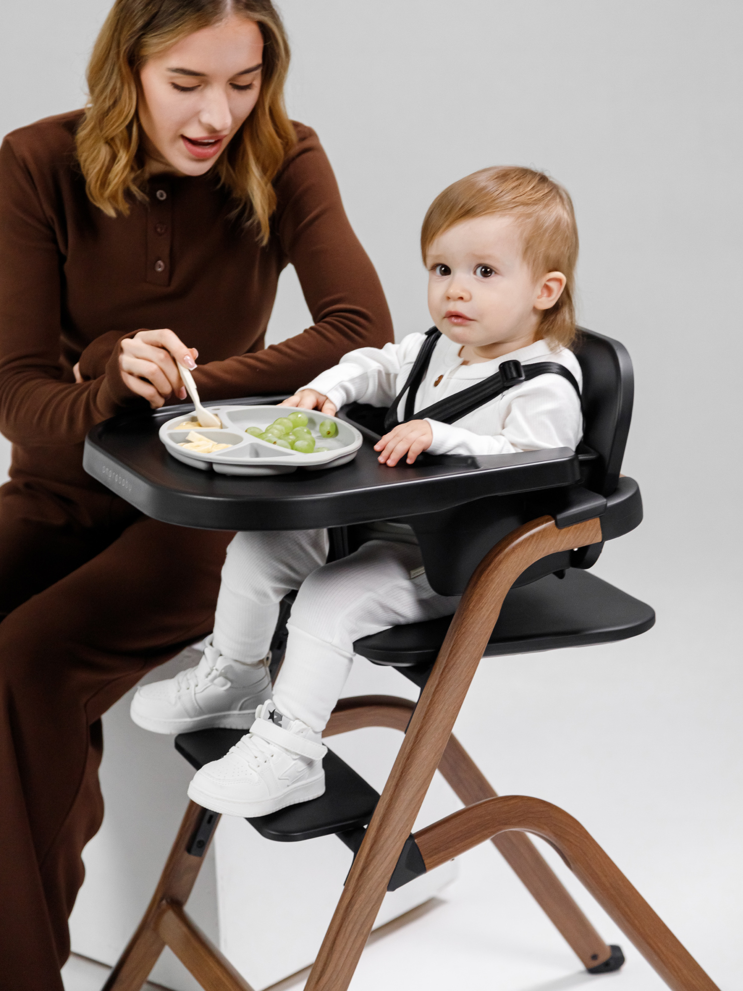 Стульчик для кормления Amarobaby Winnie бежевый - фото 24