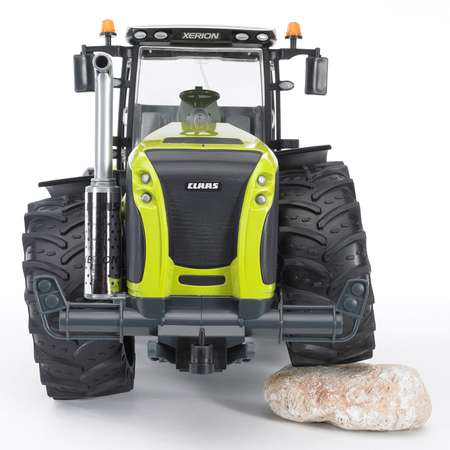 Трактор Bruder Claas