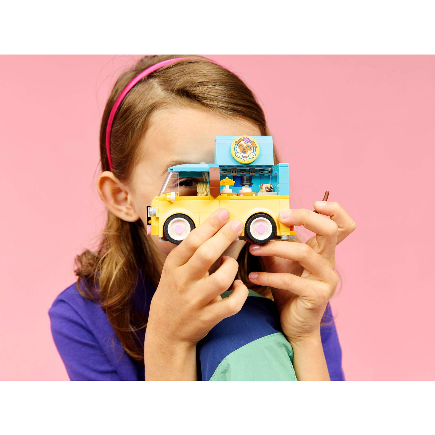 Конструктор LEGO Friends Фургон 237 дет. - фото 11