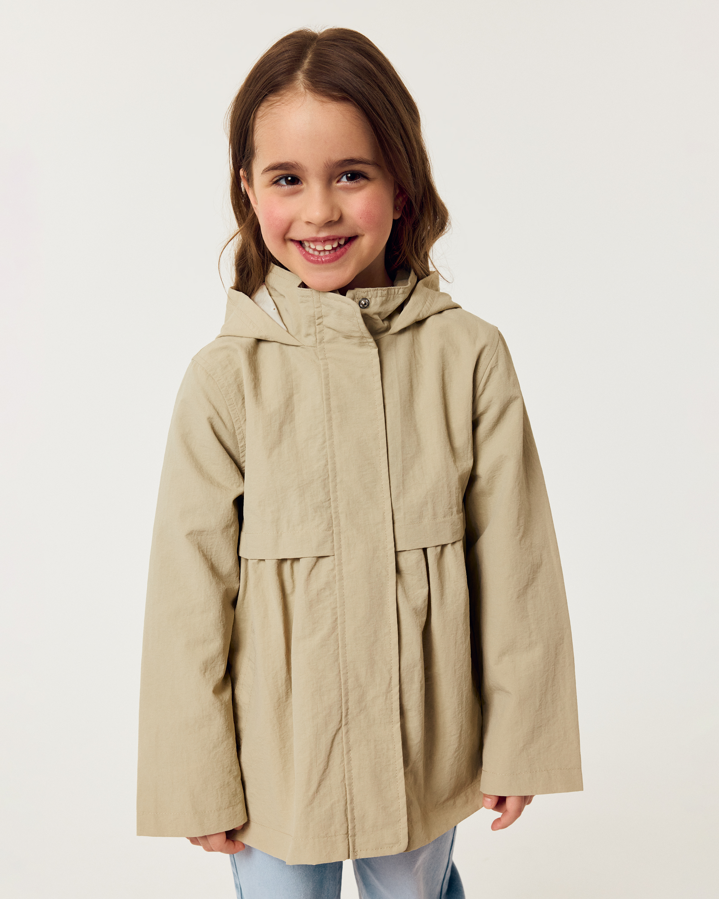 Изображение товара Плащ Futurino 110 для девочки - водоотталкивающий, бежевый