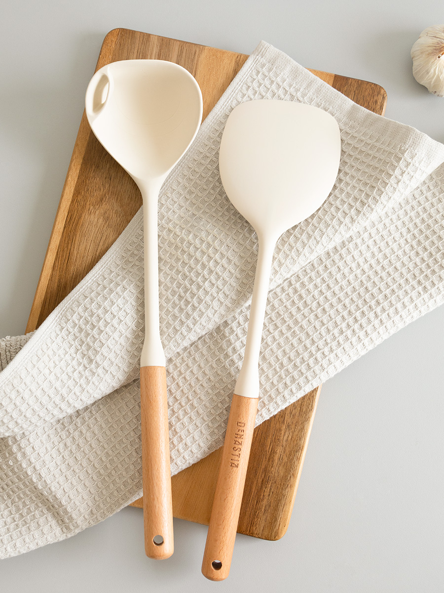 Набор кухонных принадлежностей DeNASTIA Силвуд (половник и лопатка) молочный A000344 - фото 6