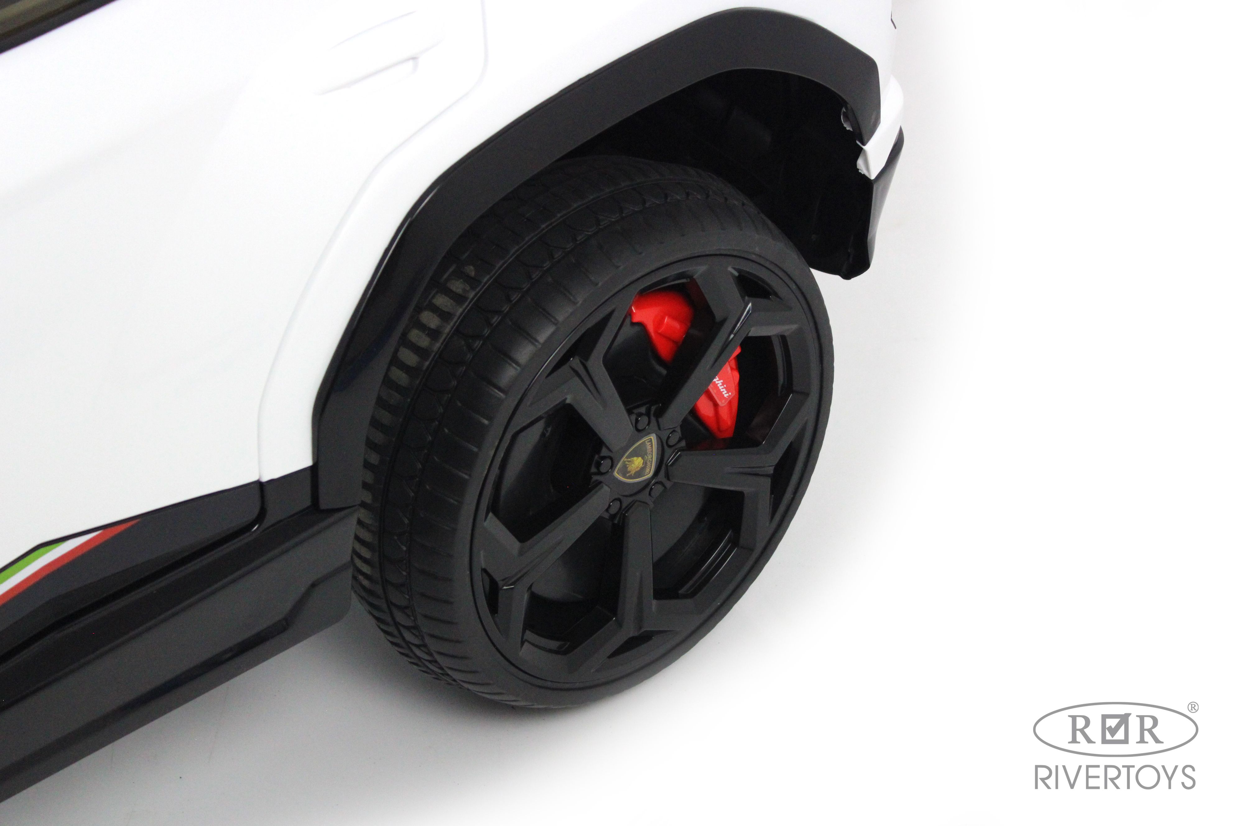 Электромобиль RIVERTOYS E777EE-WHITE С пультом ДУ - фото 16