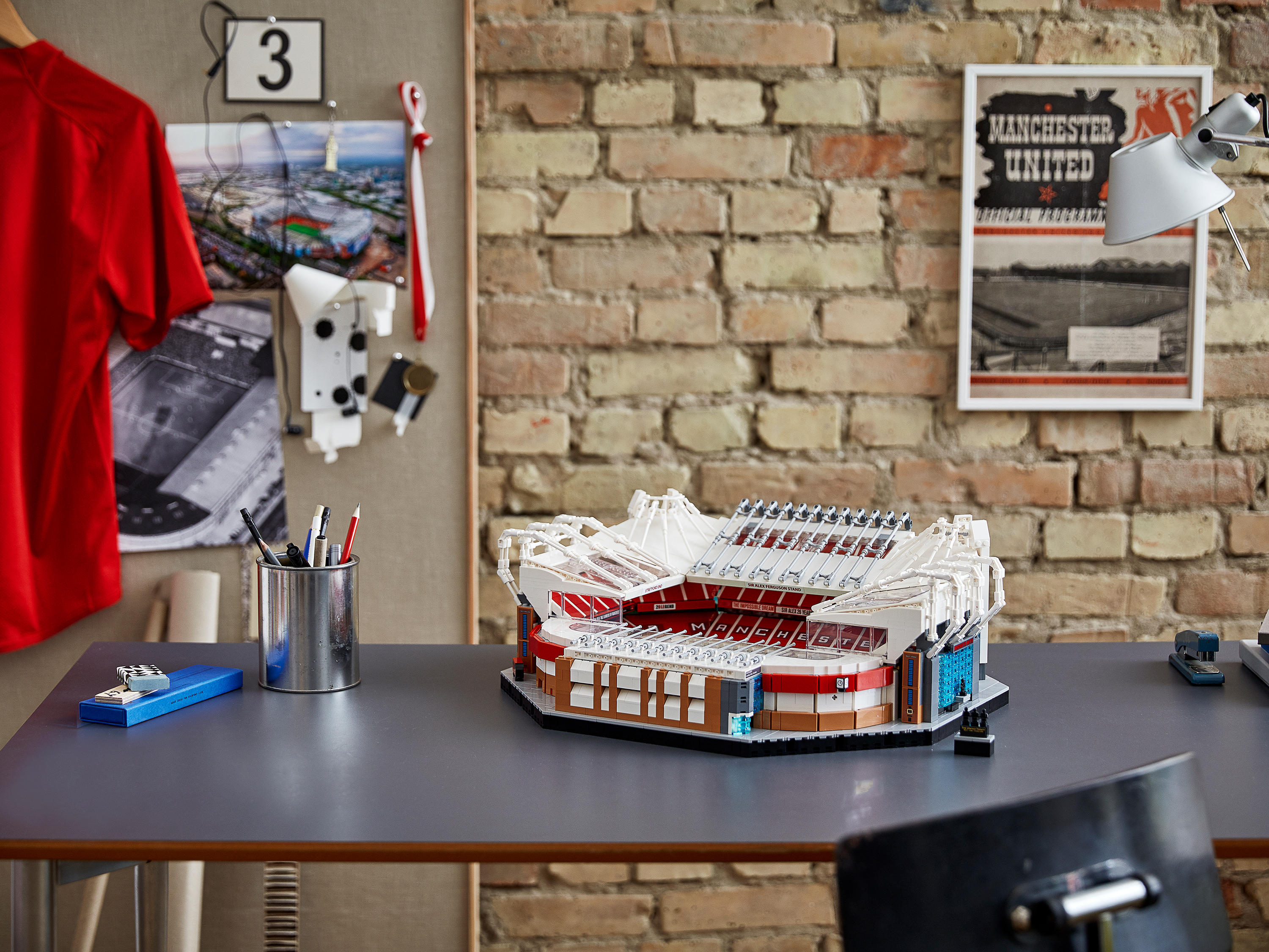 Конструктор LEGO Creator 10272 3898 дет. - фото 5